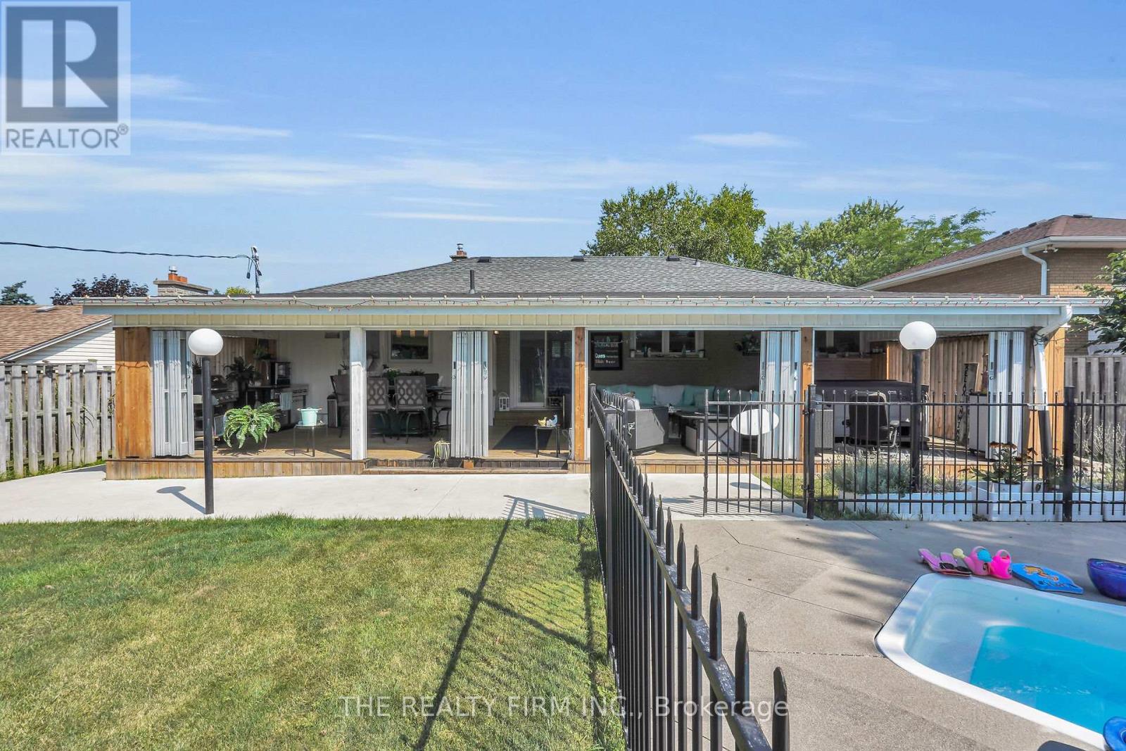 952 Eagle Crescent, London South, Ontario  N5Z 3H7 - Photo 46 - X12404564