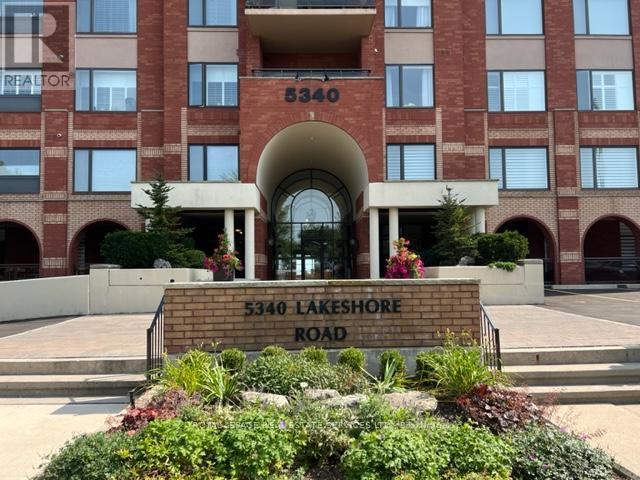 406 - 5340 Lakeshore Road, Burlington, Ontario  L7L 7A8 - Photo 4 - W12404362