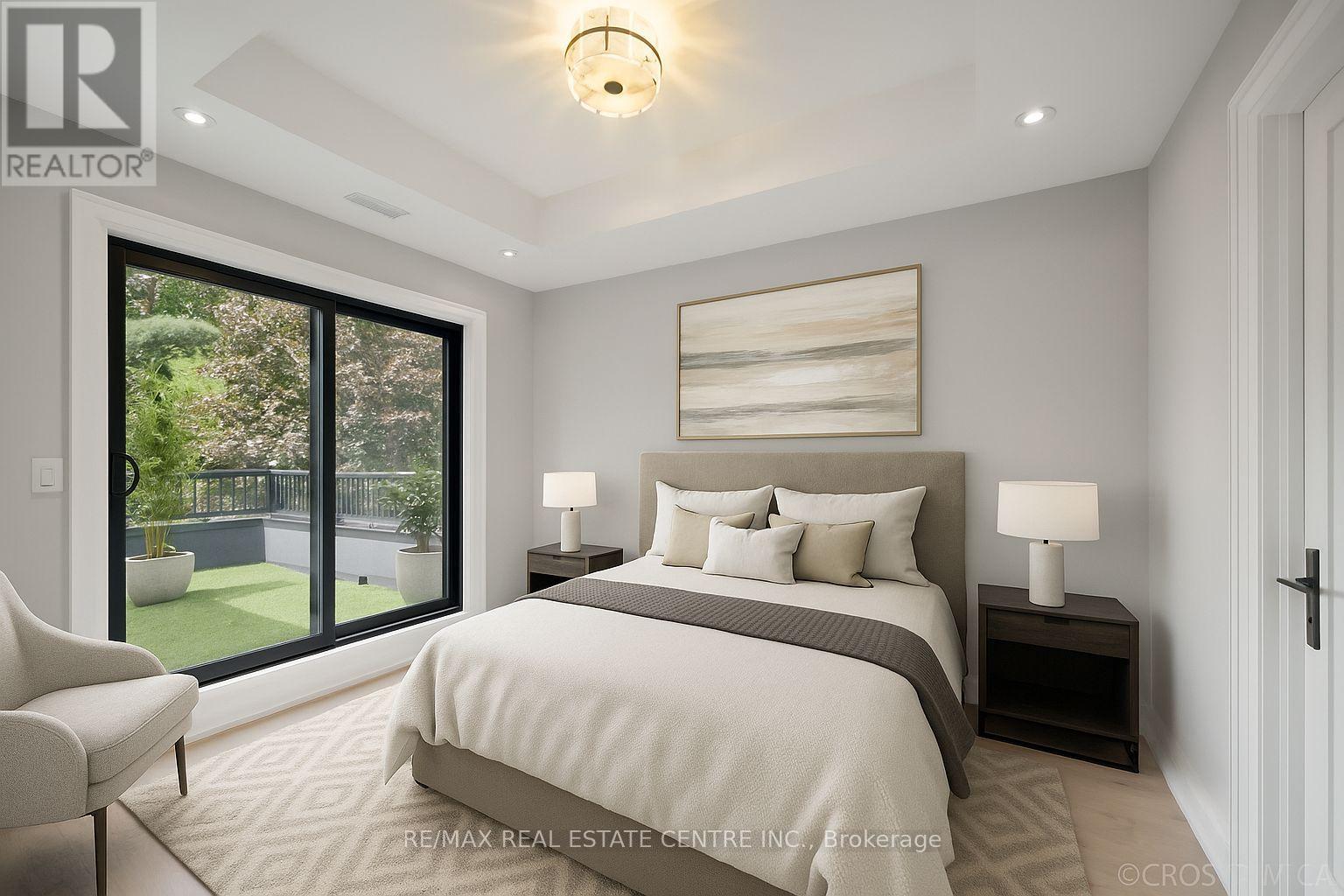 1065 Rebecca Street, Oakville (Br Bronte), Ontario  L6L 1Y6 - Photo 36 - W12404426