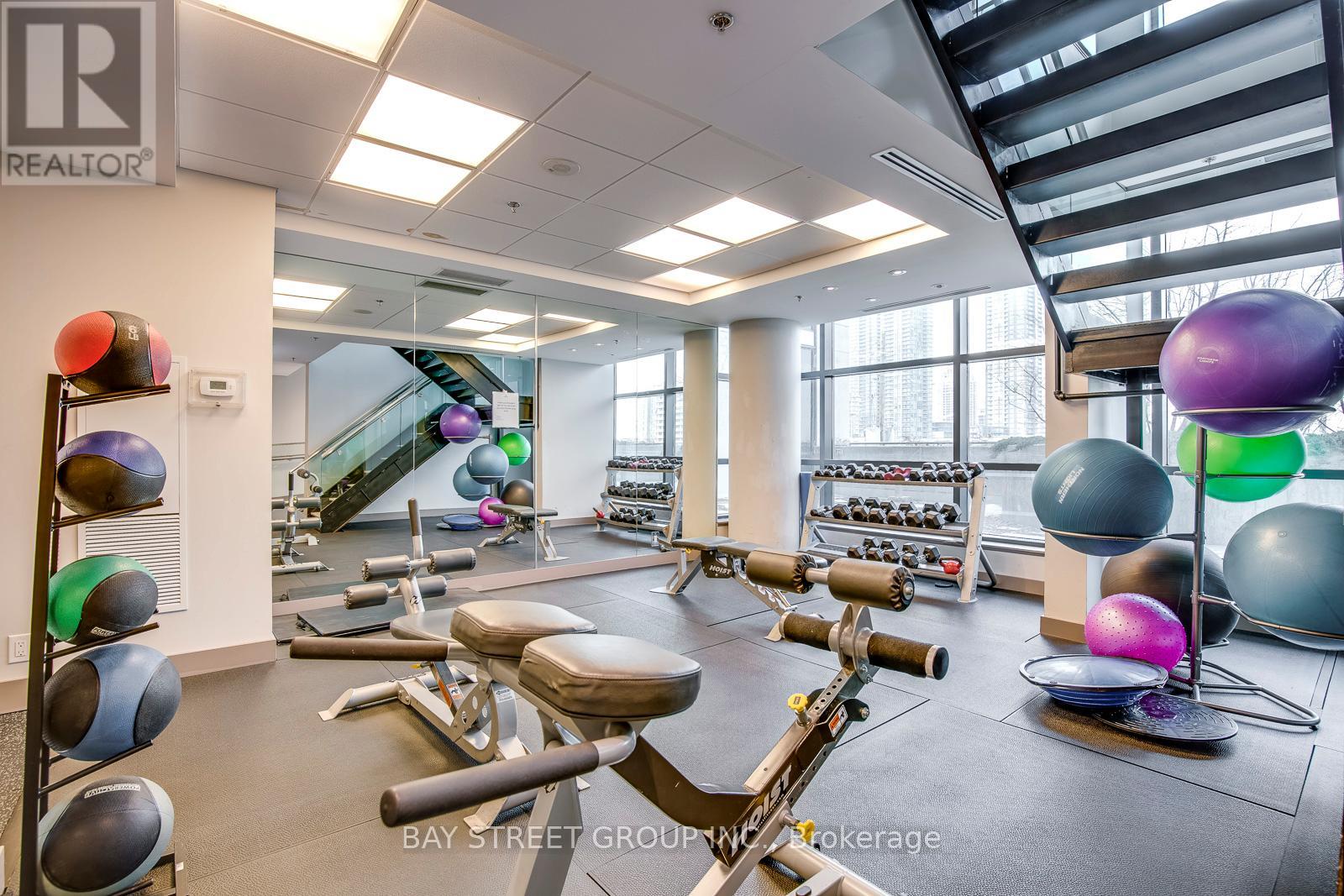 803 - 3985 Grand Park Drive, Mississauga, Ontario  L5B 0H8 - Photo 21 - W12404454