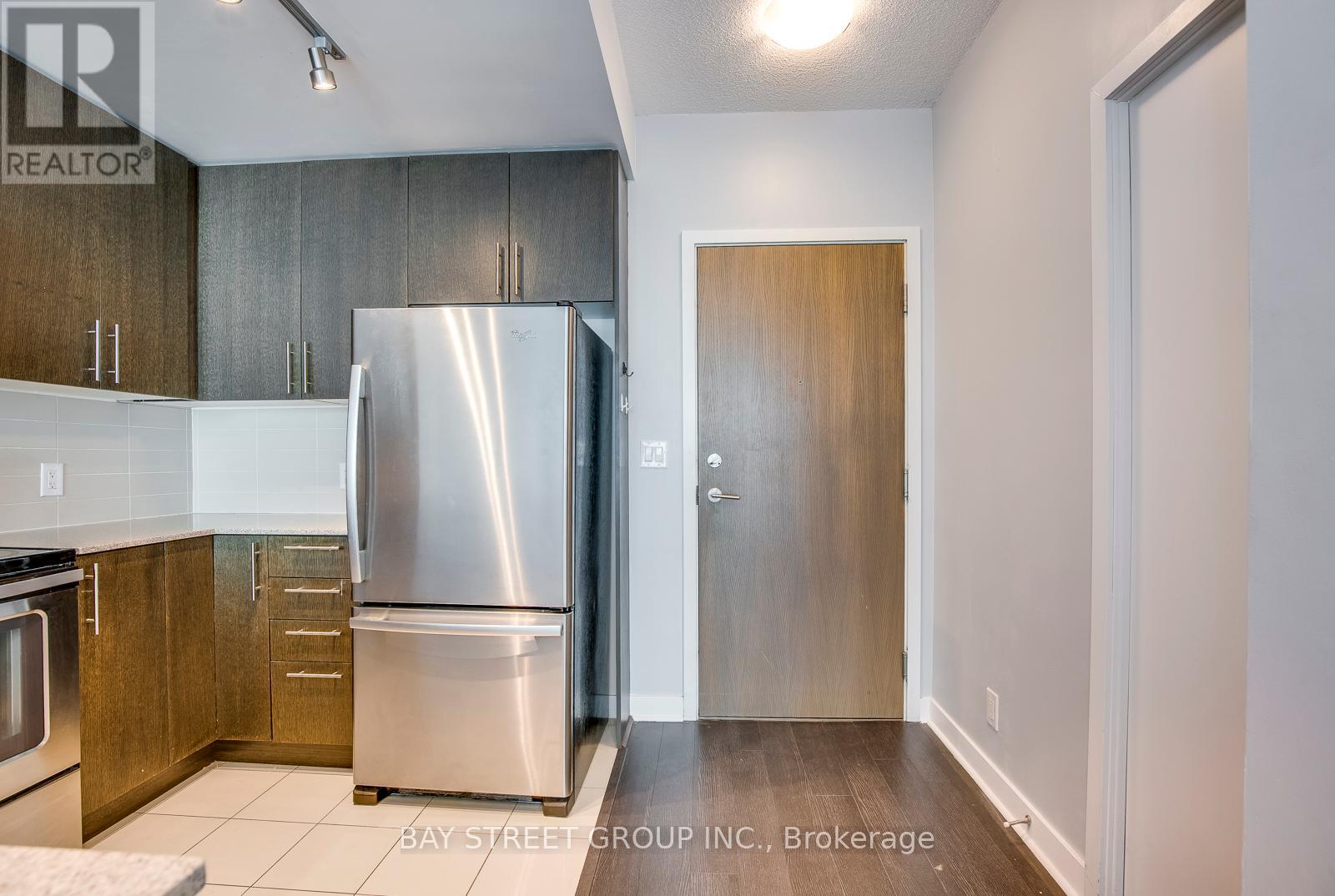 803 - 3985 Grand Park Drive, Mississauga, Ontario  L5B 0H8 - Photo 31 - W12404454