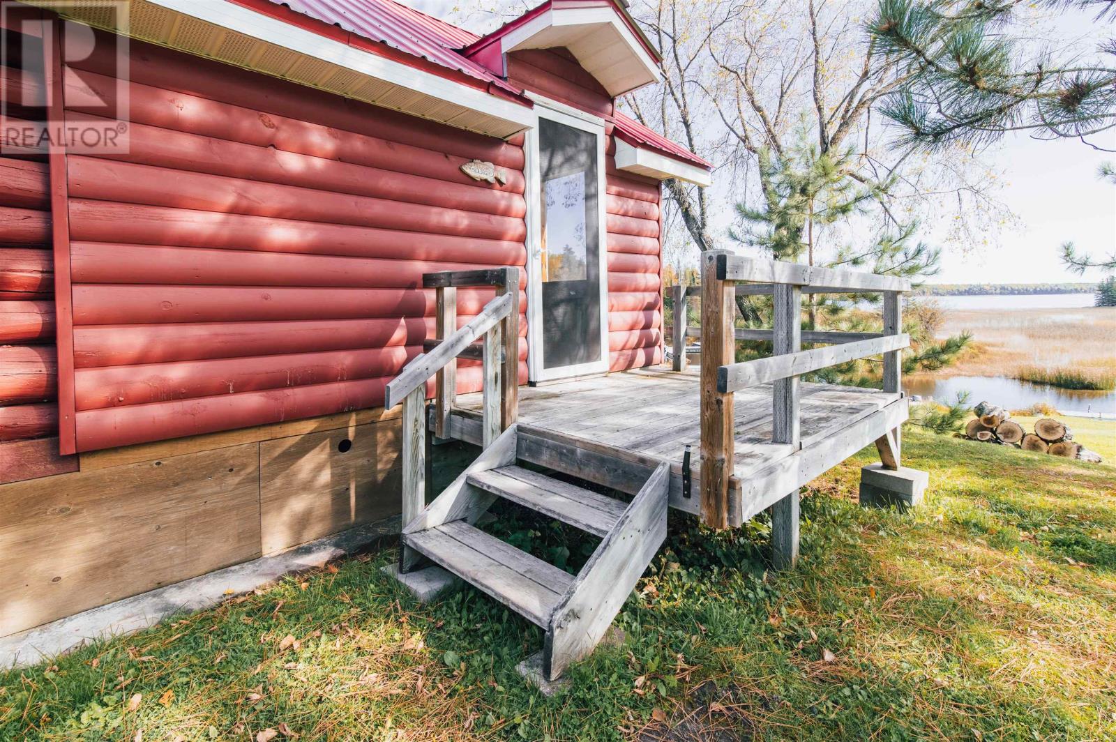 202 Lakeshore Dr, Vermilion Bay, Ontario  P0V 2V0 - Photo 17 - TB252932