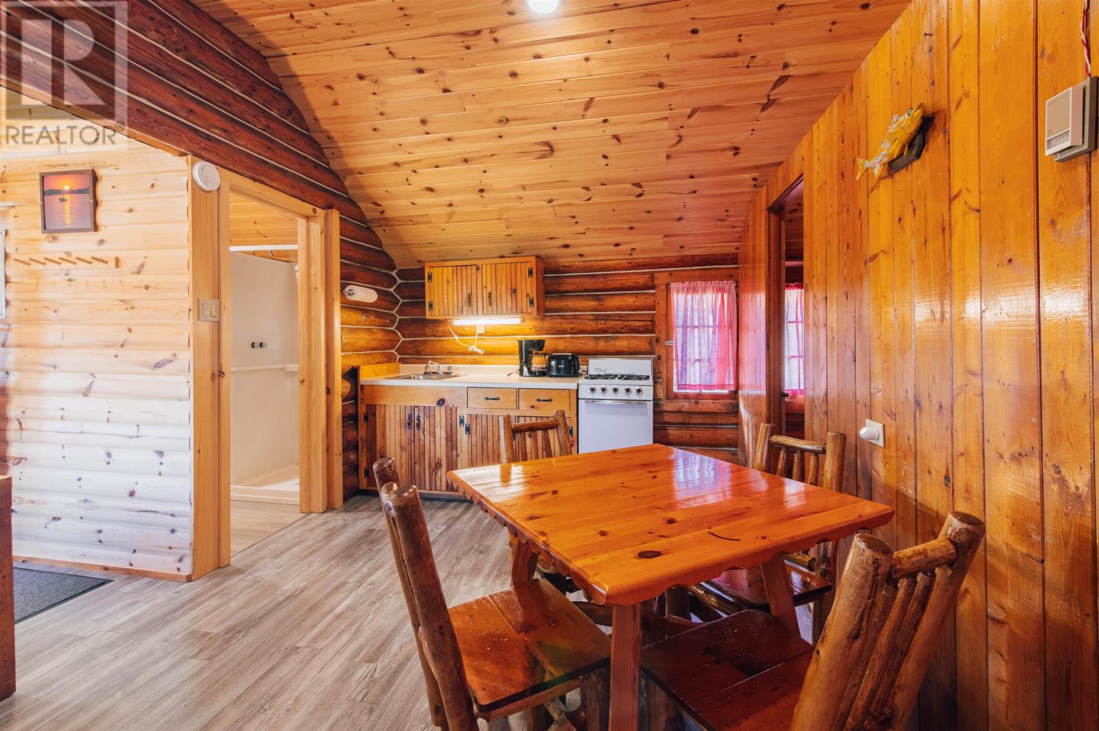 202 Lakeshore Dr, Vermilion Bay, Ontario  P0V 2V0 - Photo 25 - TB252932