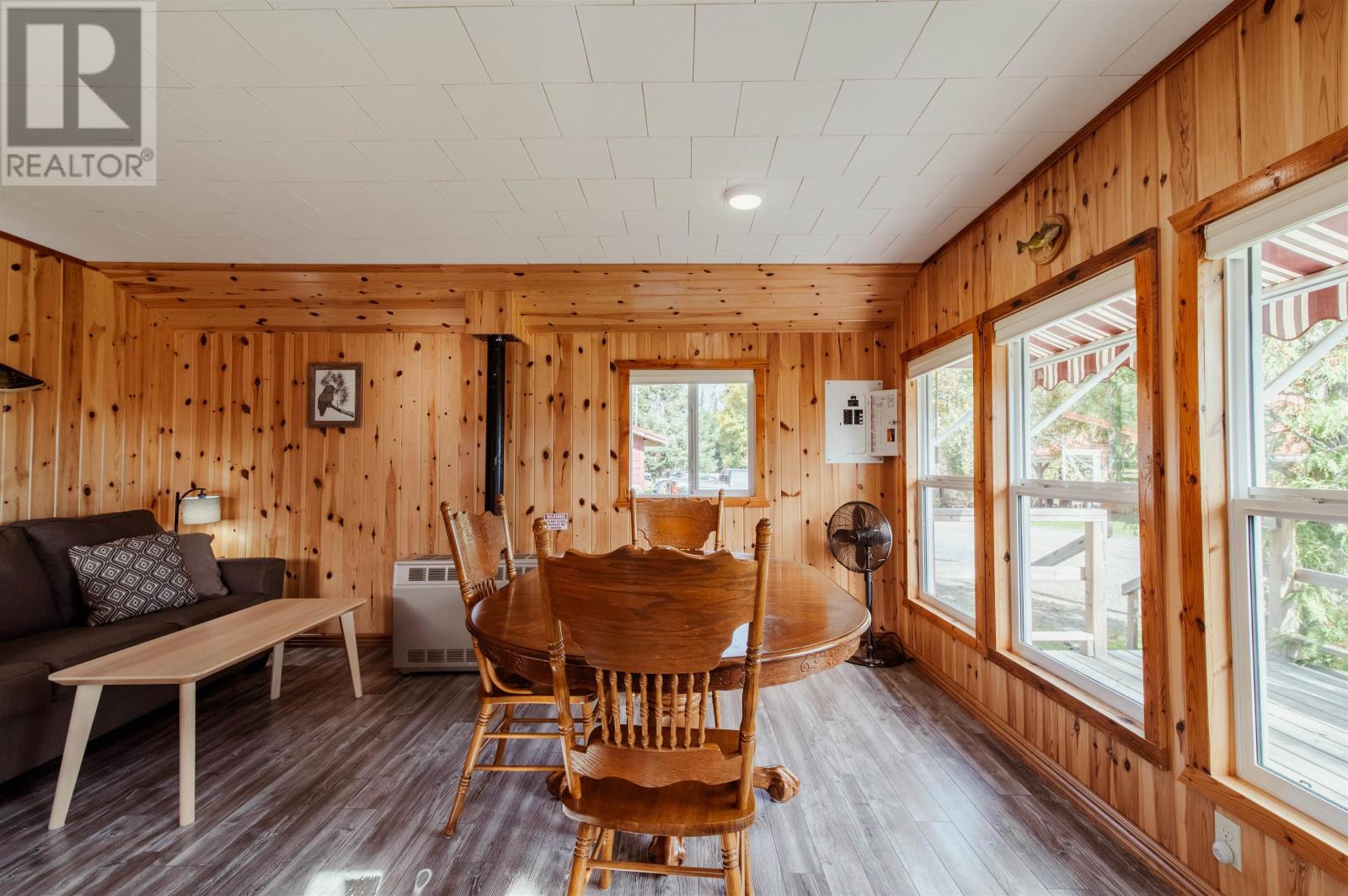 202 Lakeshore Dr, Vermilion Bay, Ontario  P0V 2V0 - Photo 32 - TB252932