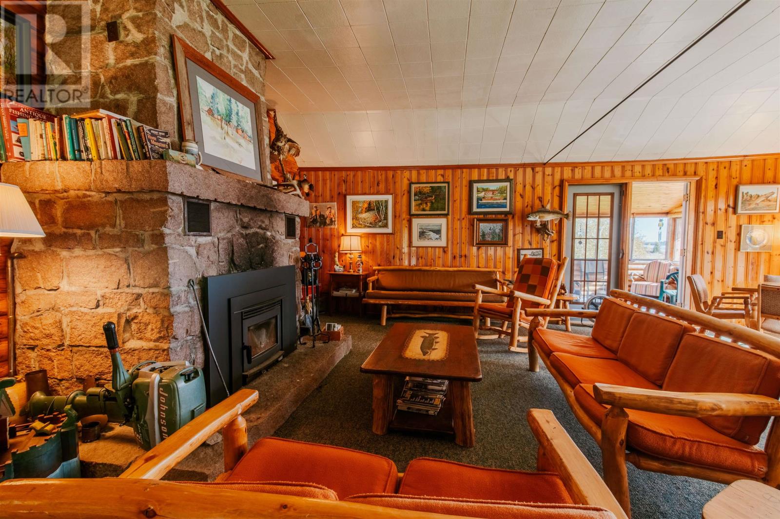 202 Lakeshore Dr, Vermilion Bay, Ontario  P0V 2V0 - Photo 35 - TB252932