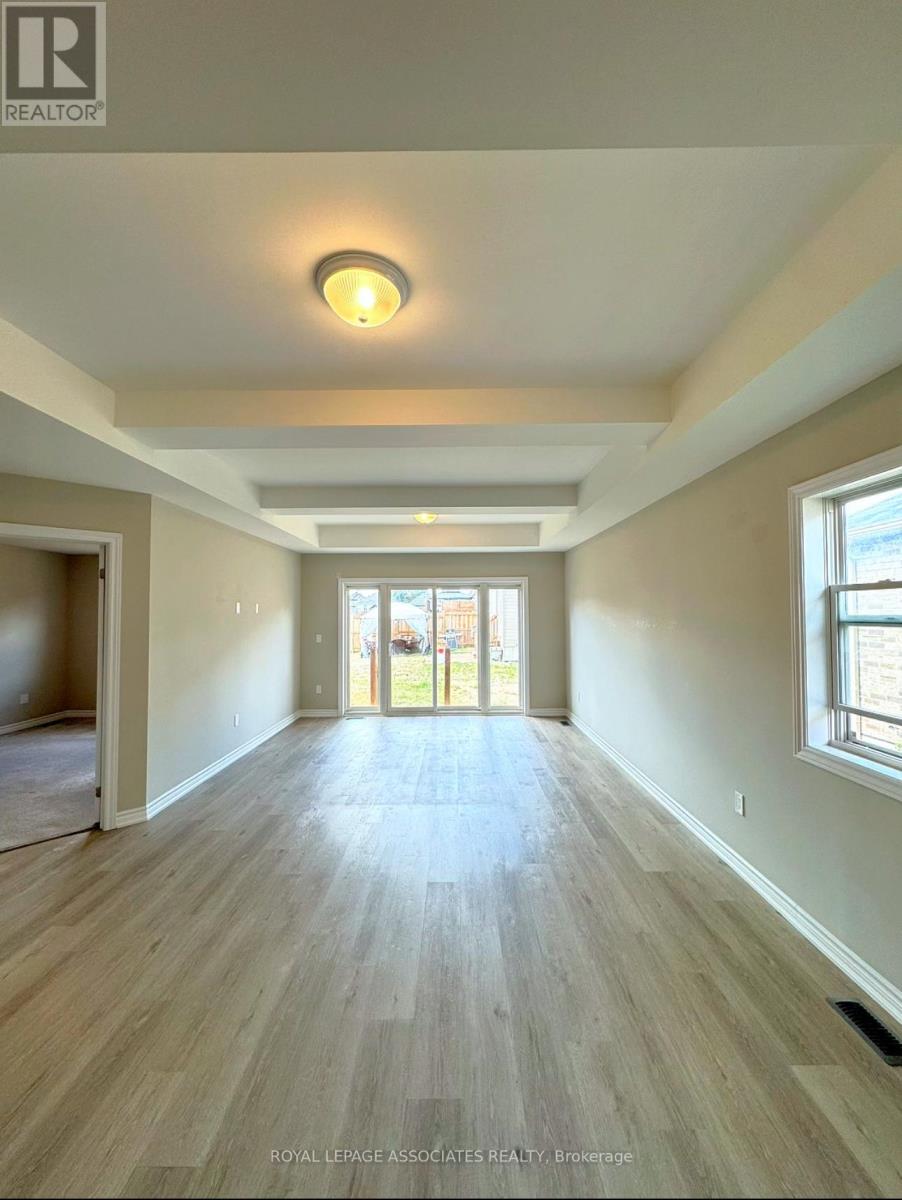 516 Joseph Gale Street, Cobourg, Ontario  K9A 3L4 - Photo 3 - X12404420