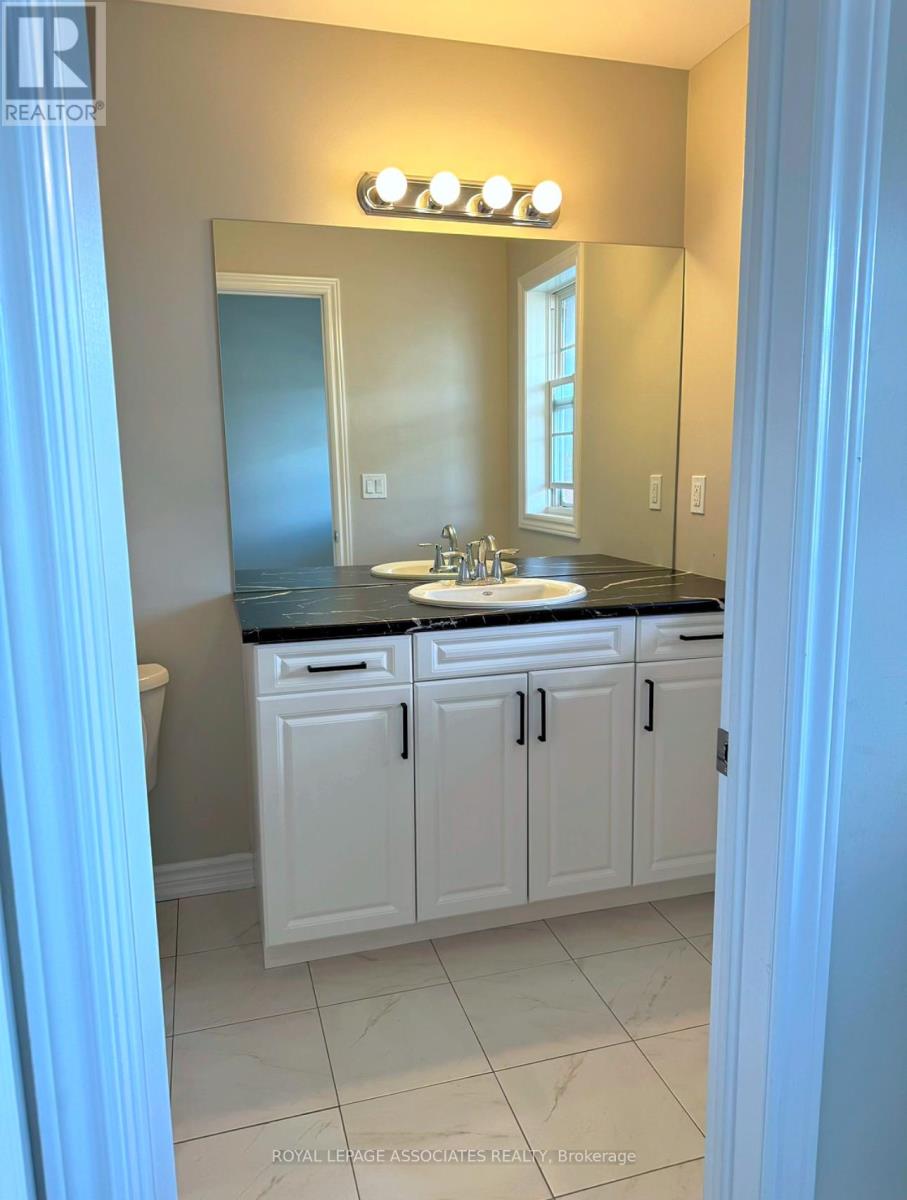 516 Joseph Gale Street, Cobourg, Ontario  K9A 3L4 - Photo 8 - X12404420