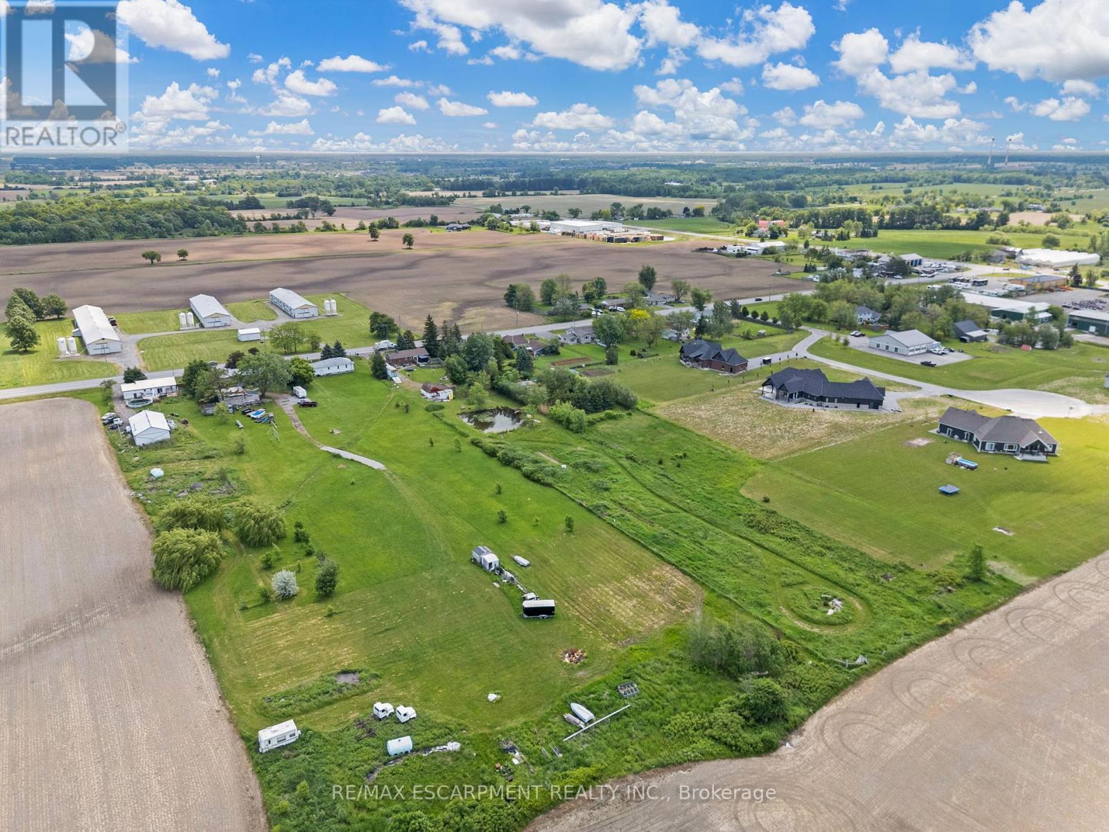 2986 Grimsby Road, Grimsby (Grimsby Escarpment), Ontario  L0R 1M0 - Photo 43 - X12404470