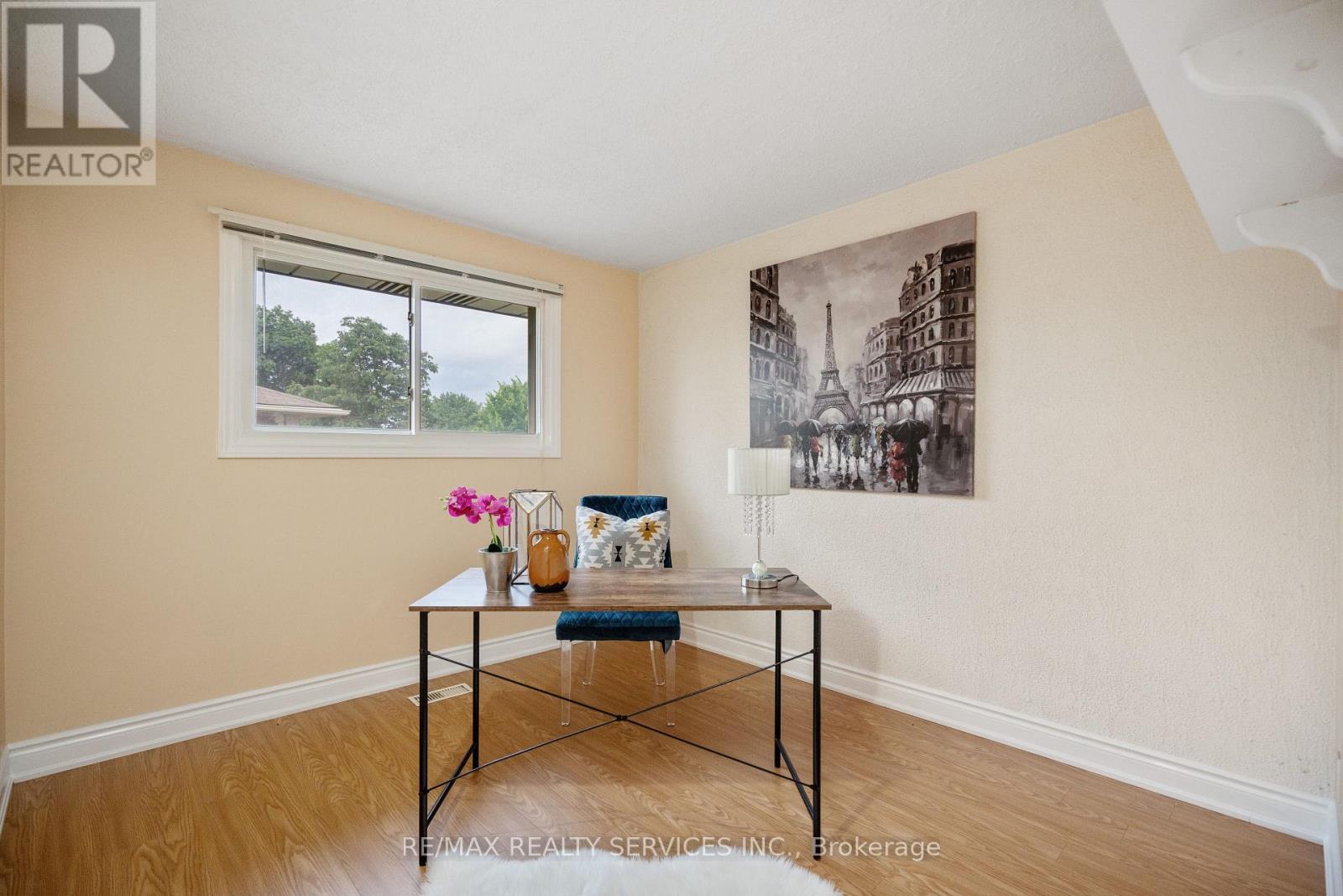560 Highpoint Avenue, Waterloo, Ontario  N2L 4N1 - Photo 19 - X12404504