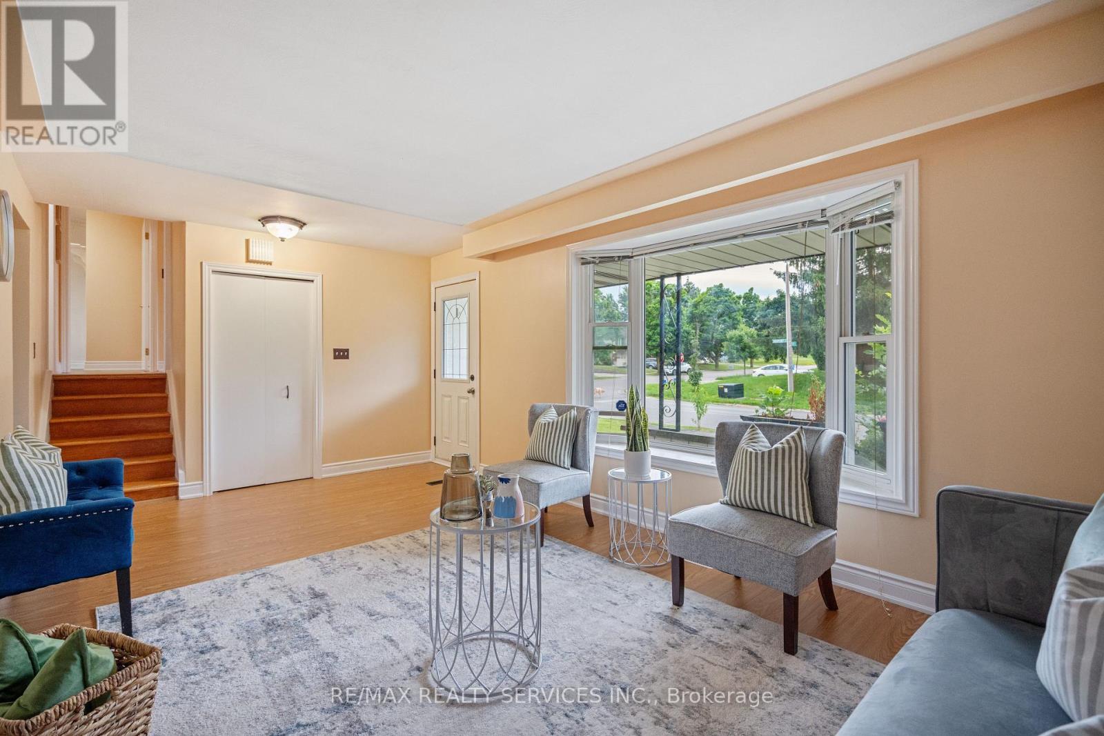 560 Highpoint Avenue, Waterloo, Ontario  N2L 4N1 - Photo 9 - X12404504