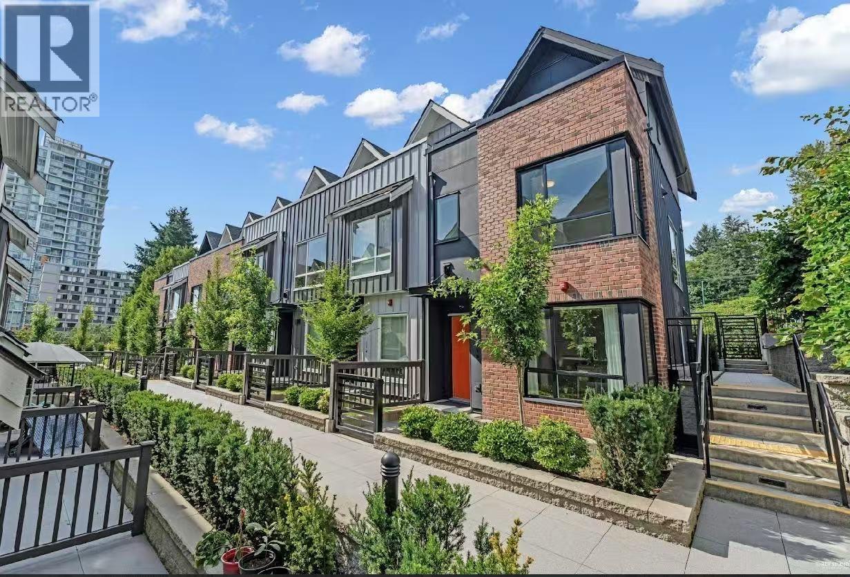 113 609 SYDNEY AVENUE, Coquitlam, British Columbia