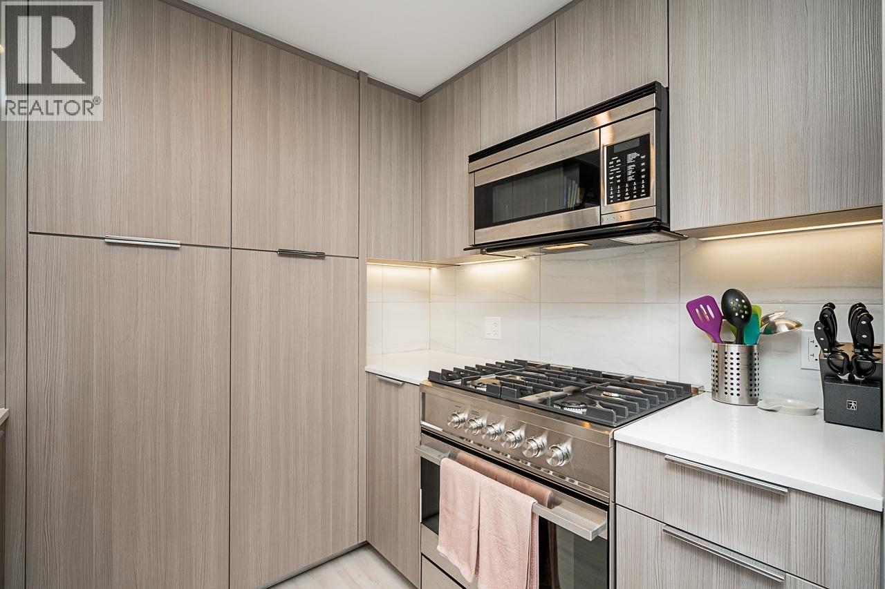 407 1401 Hunter Street, North Vancouver, British Columbia  V7J 0E2 - Photo 6 - R3047739