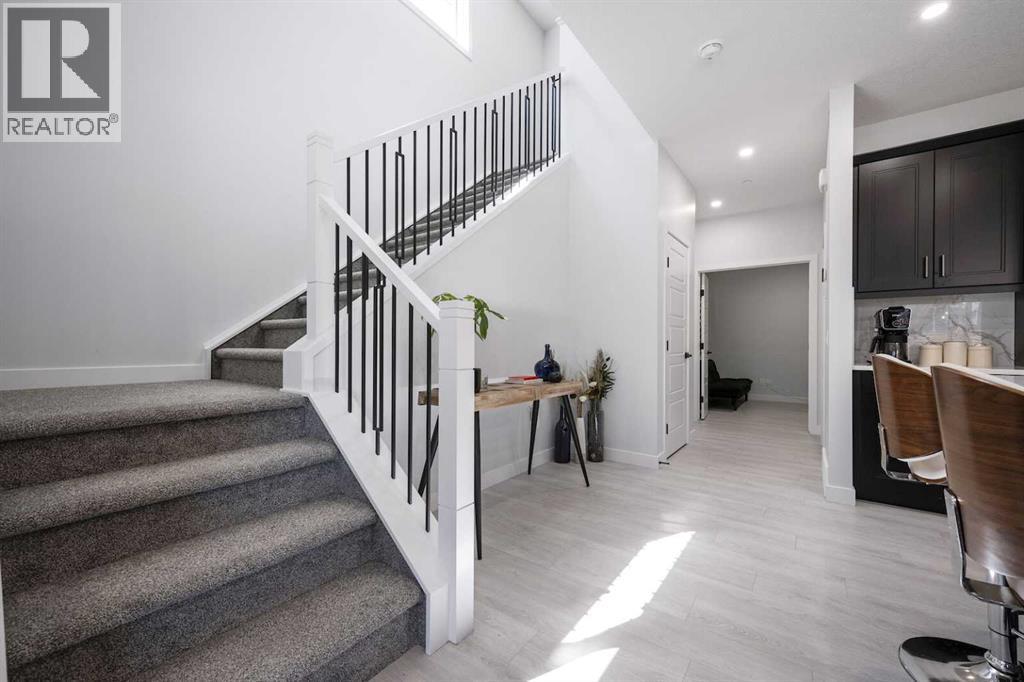 336 Lucas Way Nw, Calgary, Alberta  T3P 0R5 - Photo 17 - A2237148