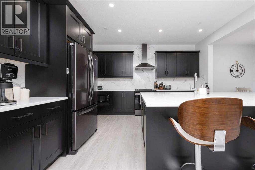 336 Lucas Way Nw, Calgary, Alberta  T3P 0R5 - Photo 8 - A2237148