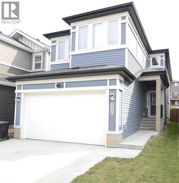336 Lucas Way Nw, Calgary, Alberta  T3P 0R5 - Photo 2 - A2237148
