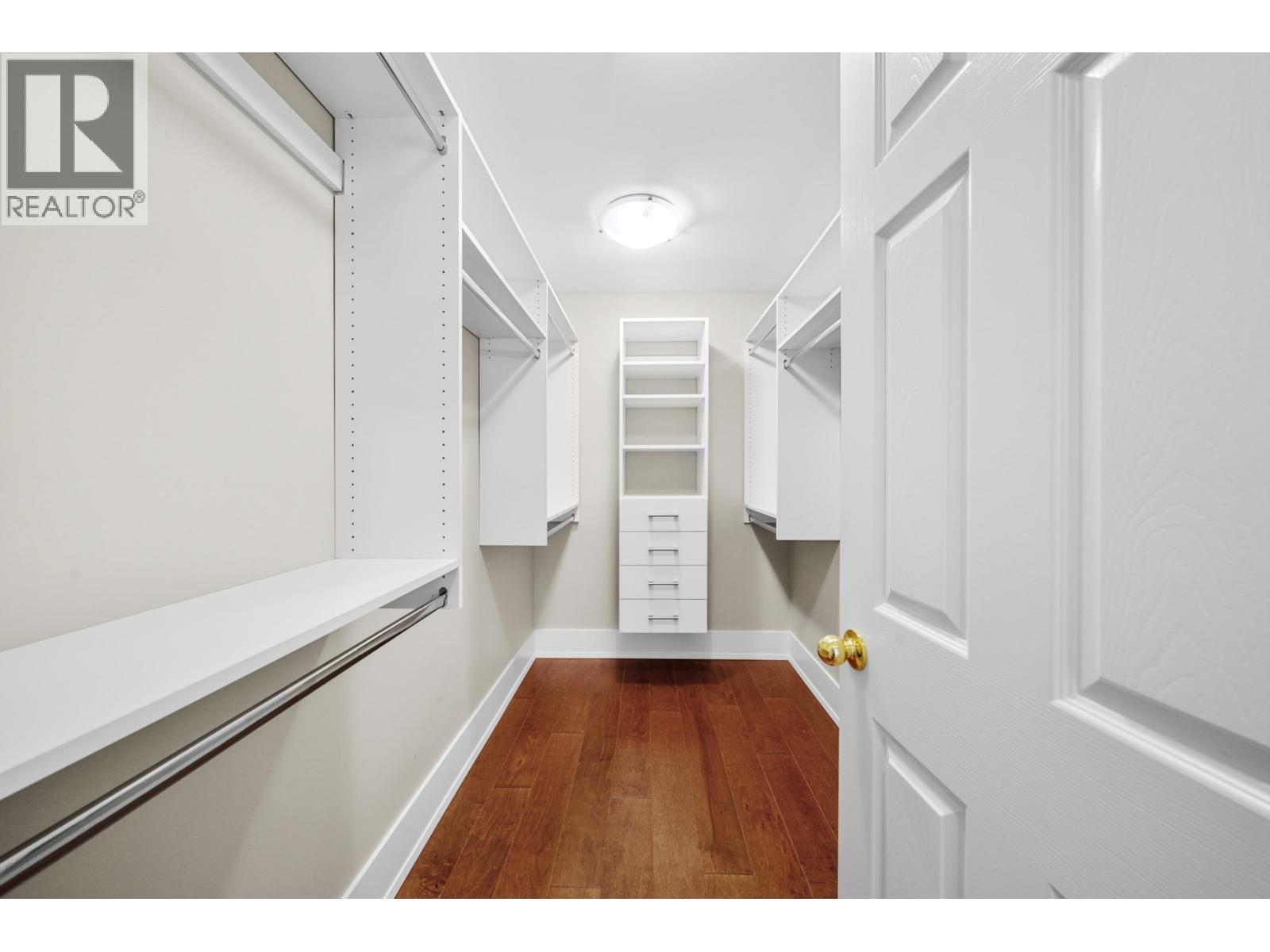 5885 Nancy Greene Way, North Vancouver, British Columbia  V7R 4W6 - Photo 16 - R3047757