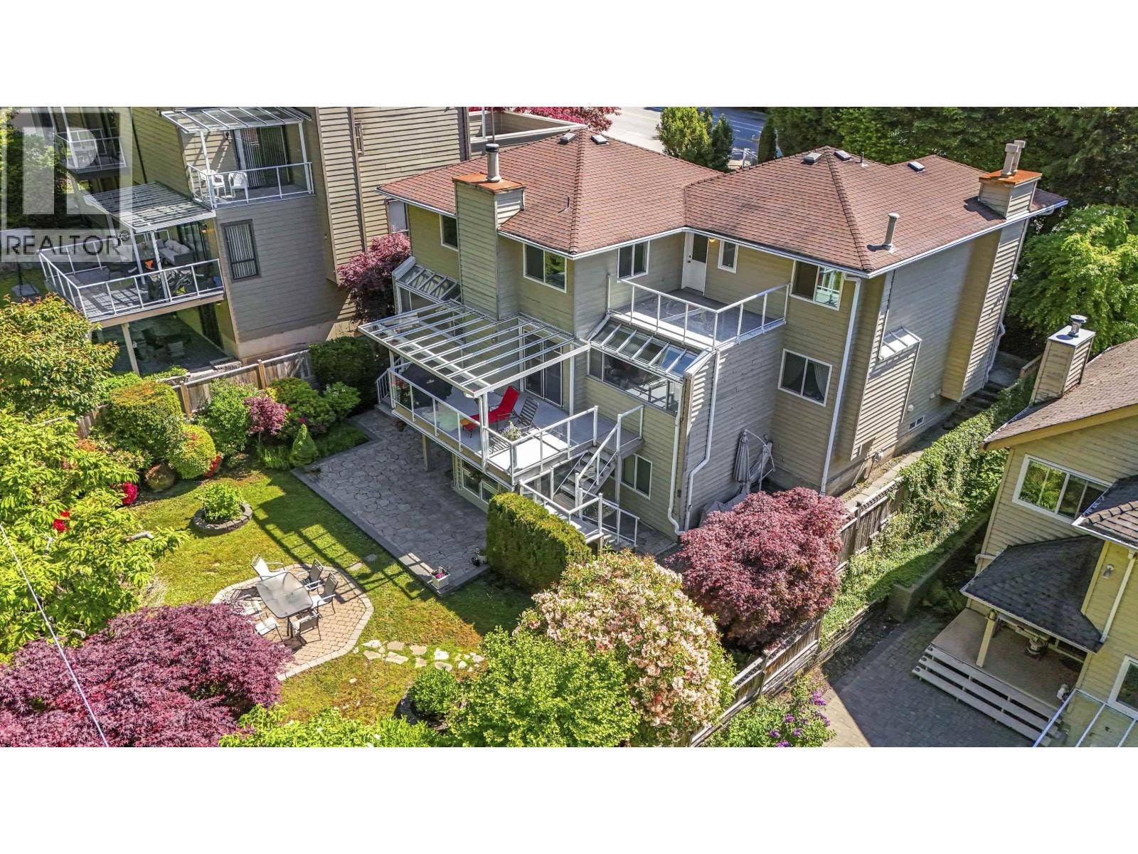 5885 Nancy Greene Way, North Vancouver, British Columbia  V7R 4W6 - Photo 32 - R3047757