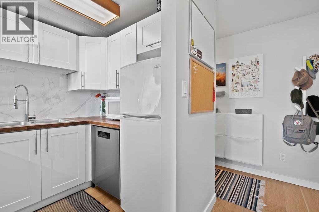 317 7431 Blundell Road, Richmond, British Columbia  V6Y 3G8 - Photo 11 - R3047520