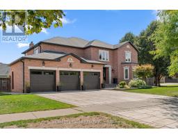 31 Modesto Gardens, Vaughan (Islington Woods), Ca