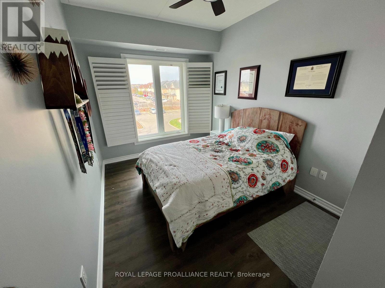 302 - 290 Liberty Street N, Clarington, Ontario  L1C 0V5 - Photo 4 - E12403530