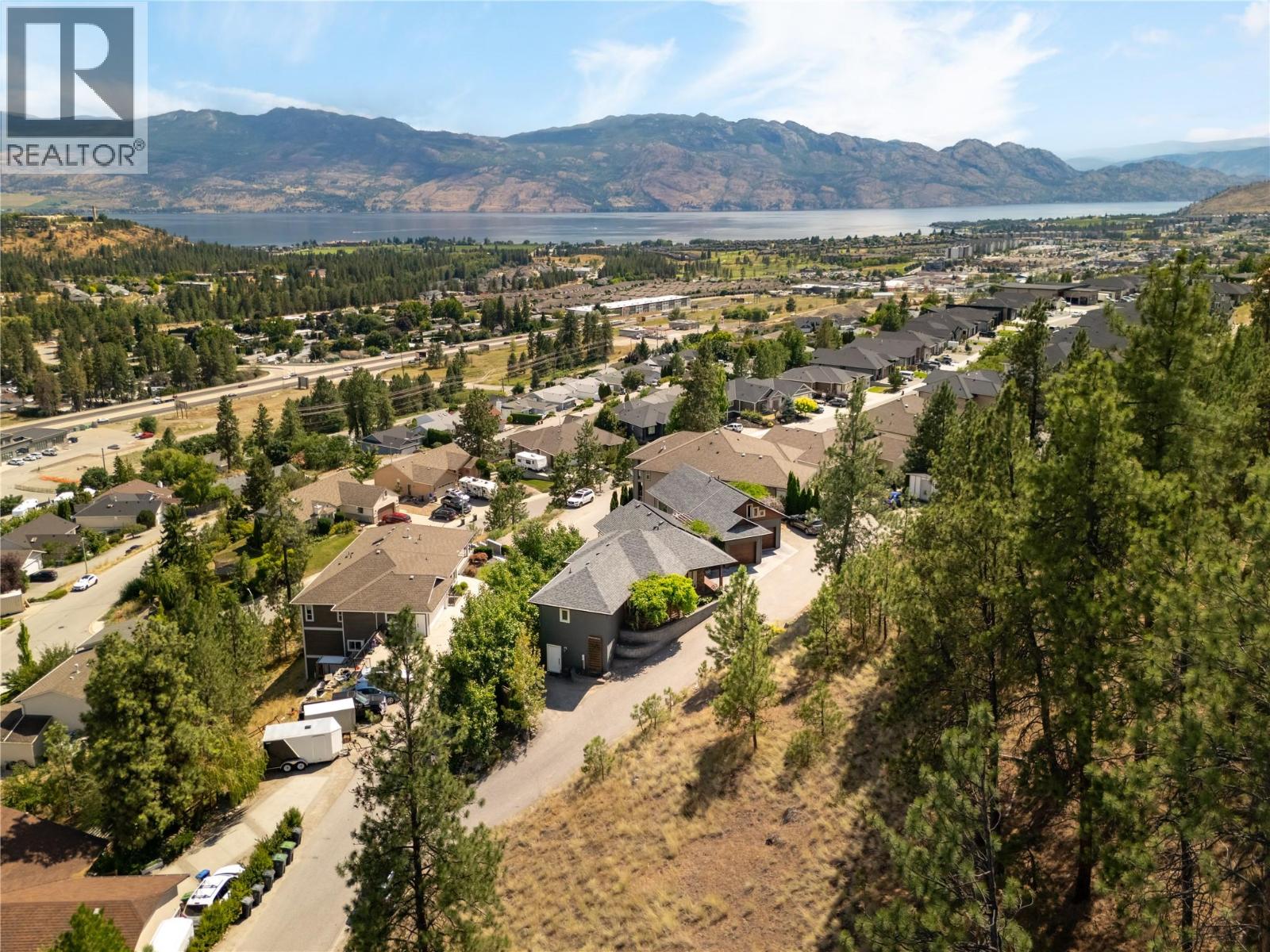 3025 Ensign Lane West Kelowna Photo 2
