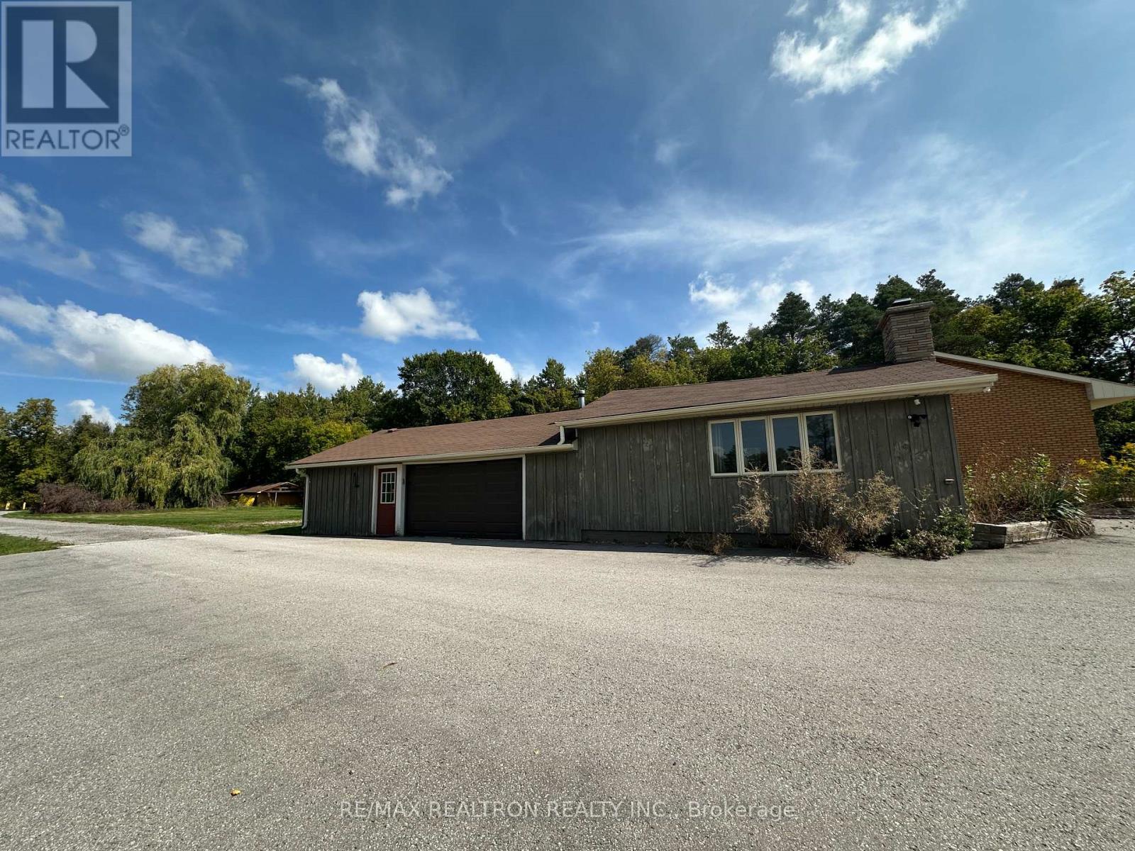 4950 Mt Albert Road, East Gwillimbury, Ontario  L0G 1M0 - Photo 2 - N12323935