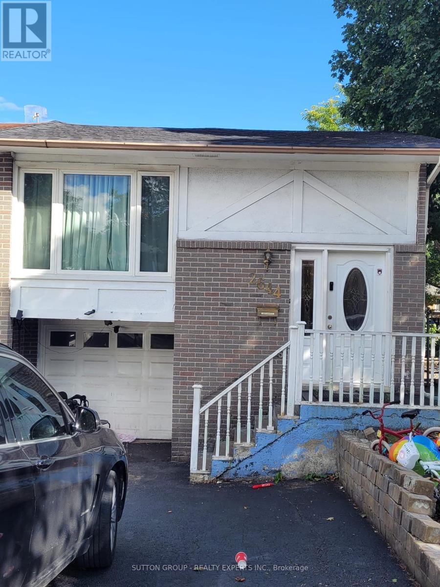 2644 Lundene Road, Mississauga, Ontario  L5J 1P8 - Photo 2 - W12361214
