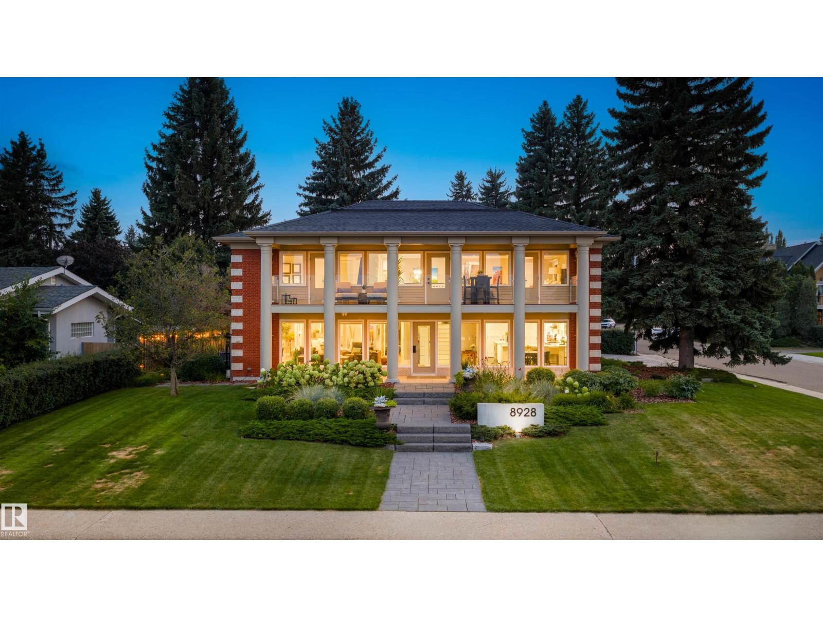 8928 VALLEYVIEW DR NW, Edmonton, Alberta