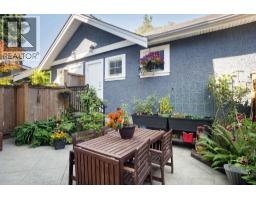49 E 13TH AVENUE