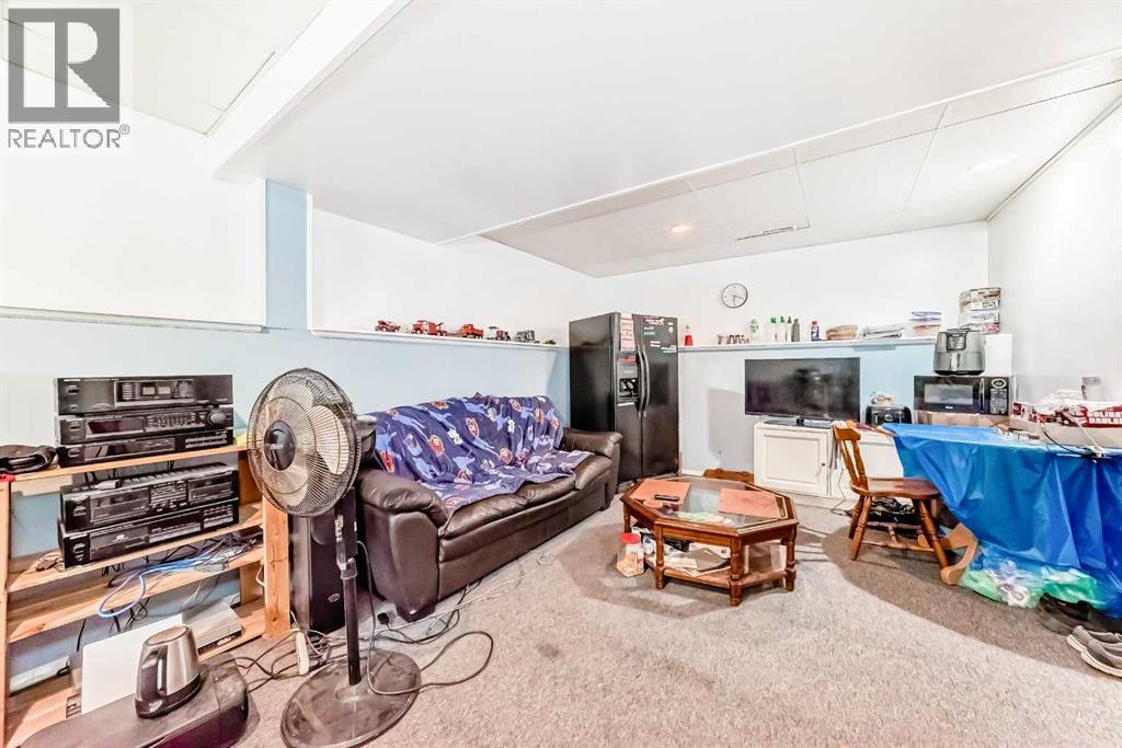 128 Erin Meadow Way Se, Calgary, Alberta  T2B 3P7 - Photo 26 - A2256503