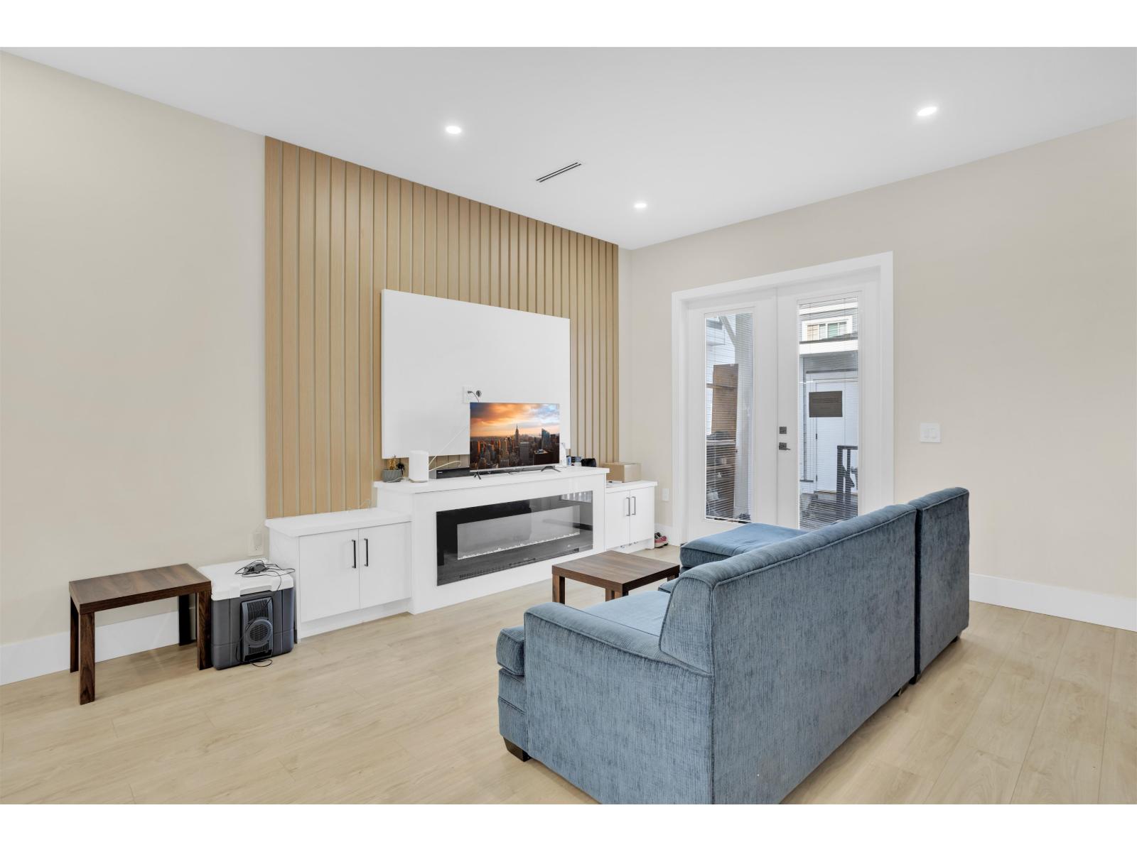 19121 67 Avenue, Surrey, British Columbia  V4N 6A4 - Photo 4 - R3042224