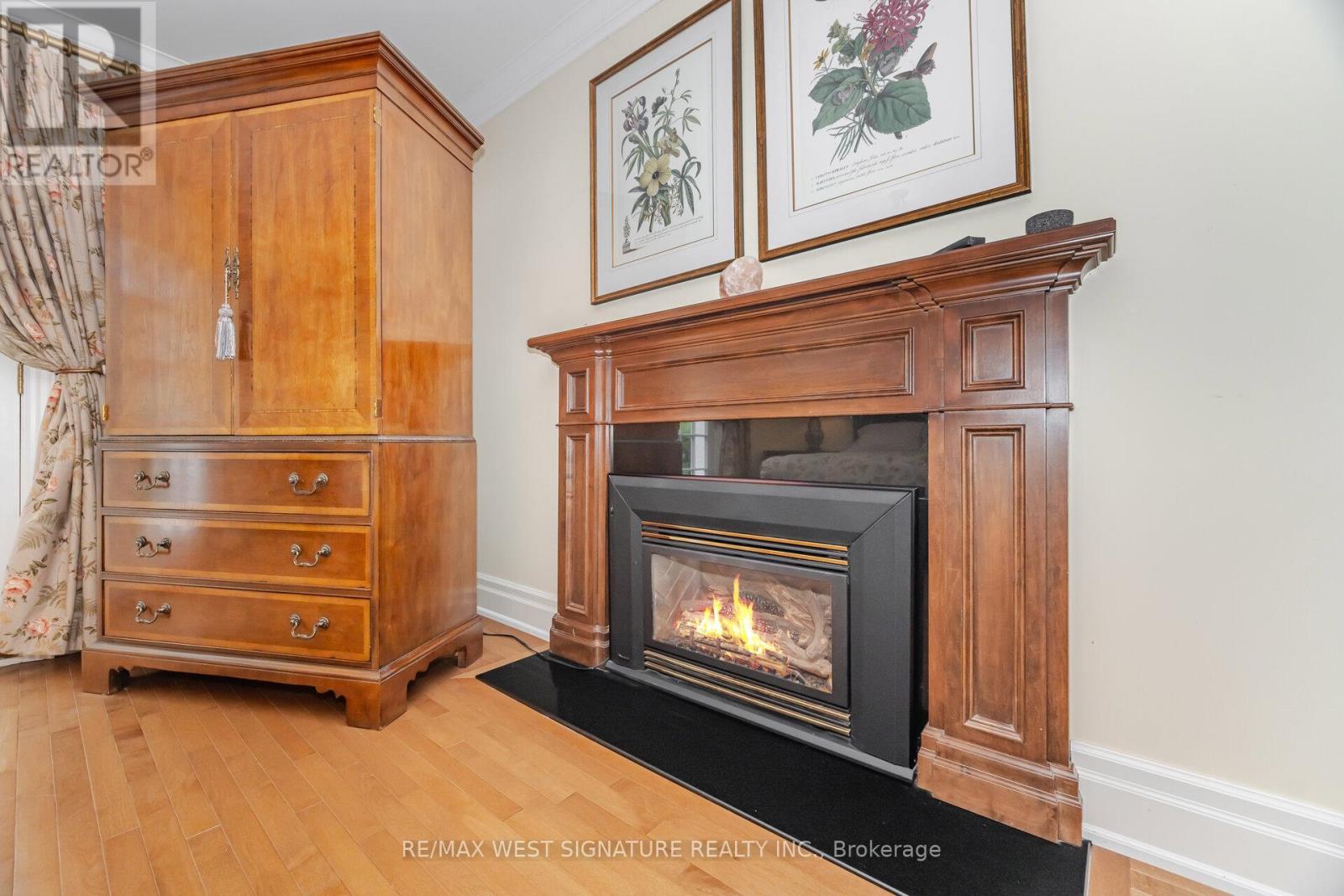 351 Dearbourne Avenue, King (King City), Ontario  L7B 1A3 - Photo 20 - N12404028