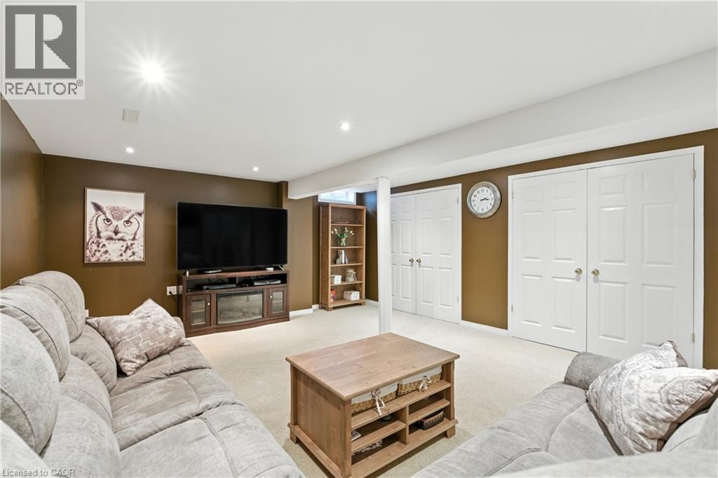 6 Lilac Court, Ancaster, Ontario  L9G 4E3 - Photo 21 - 40769991