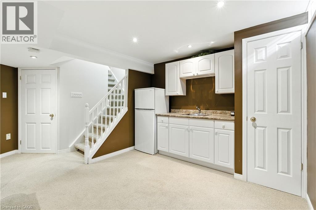 6 Lilac Court, Ancaster, Ontario  L9G 4E3 - Photo 22 - 40769991