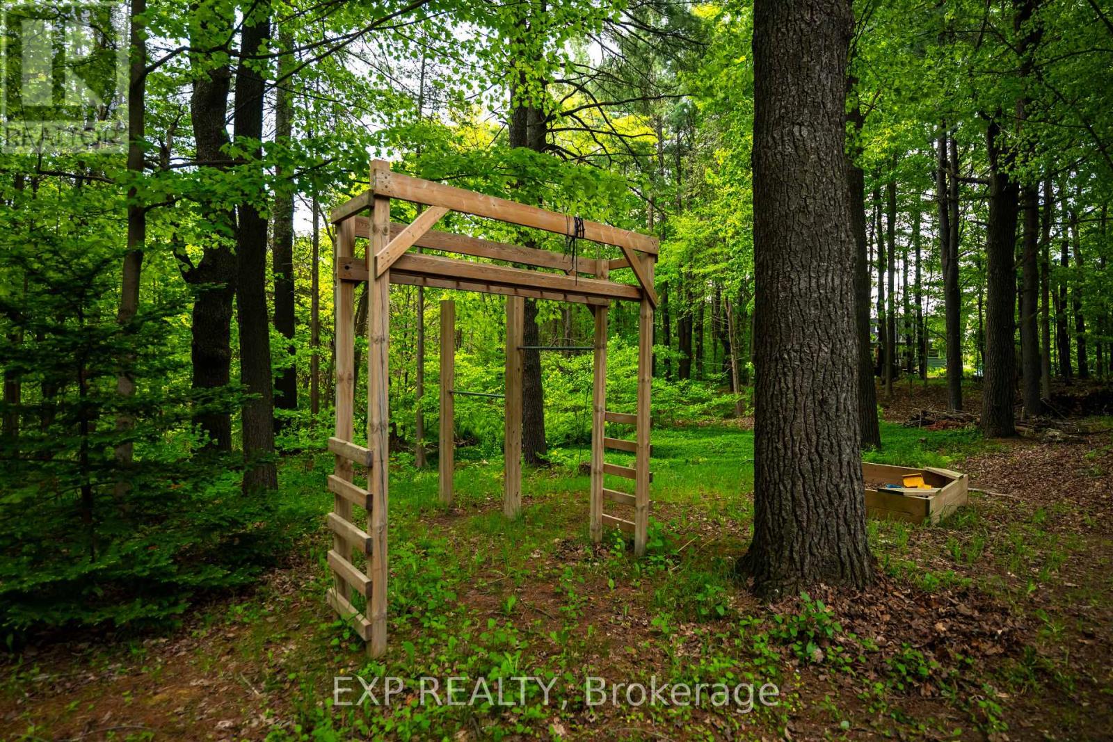 21 Veterans Way, Orangeville, Ontario  L9W 2Z1 - Photo 44 - W12403363