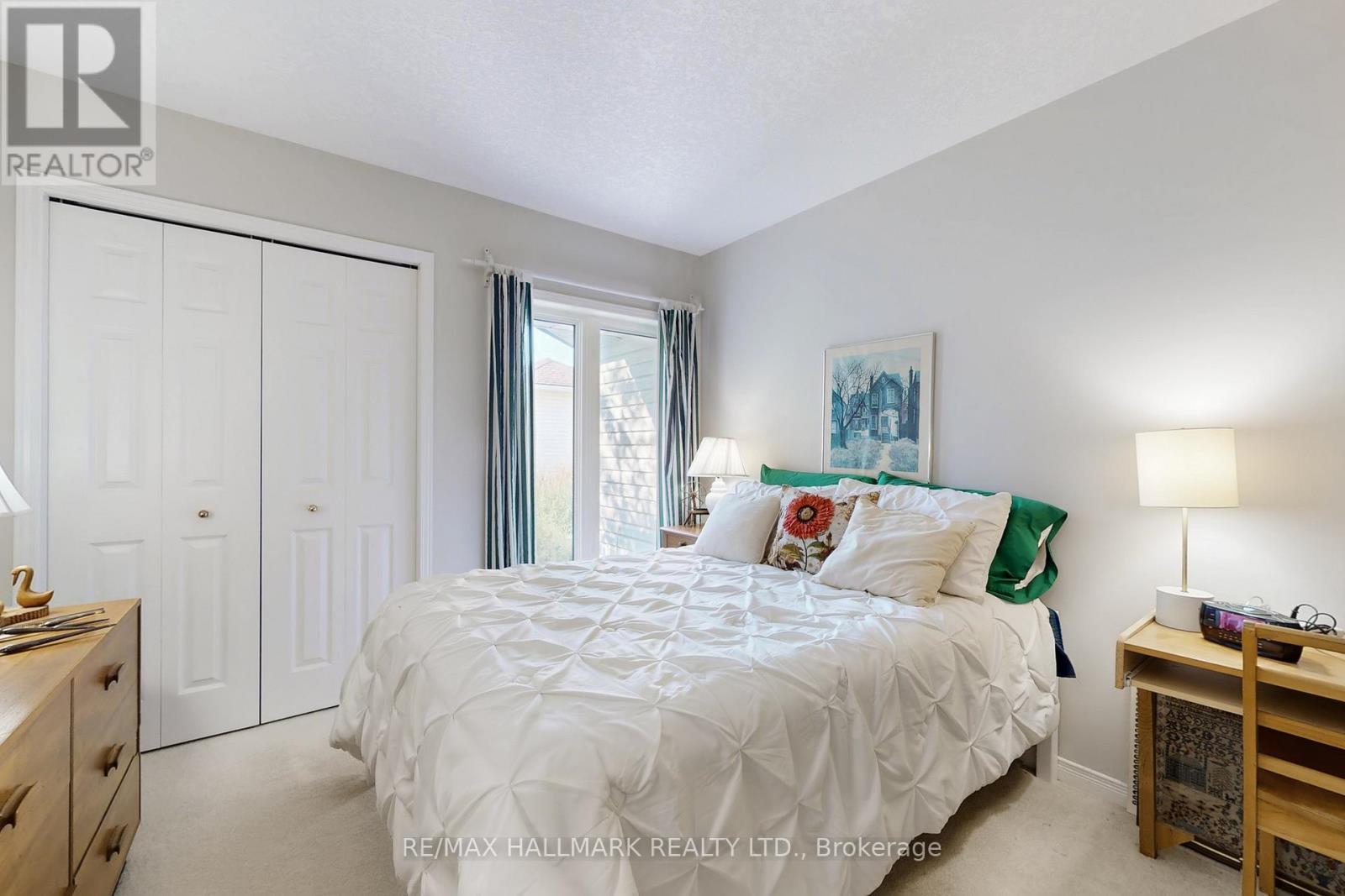 8 Greenfield Place, Wilmot, Ontario  N3A 2G6 - Photo 17 - X12400801
