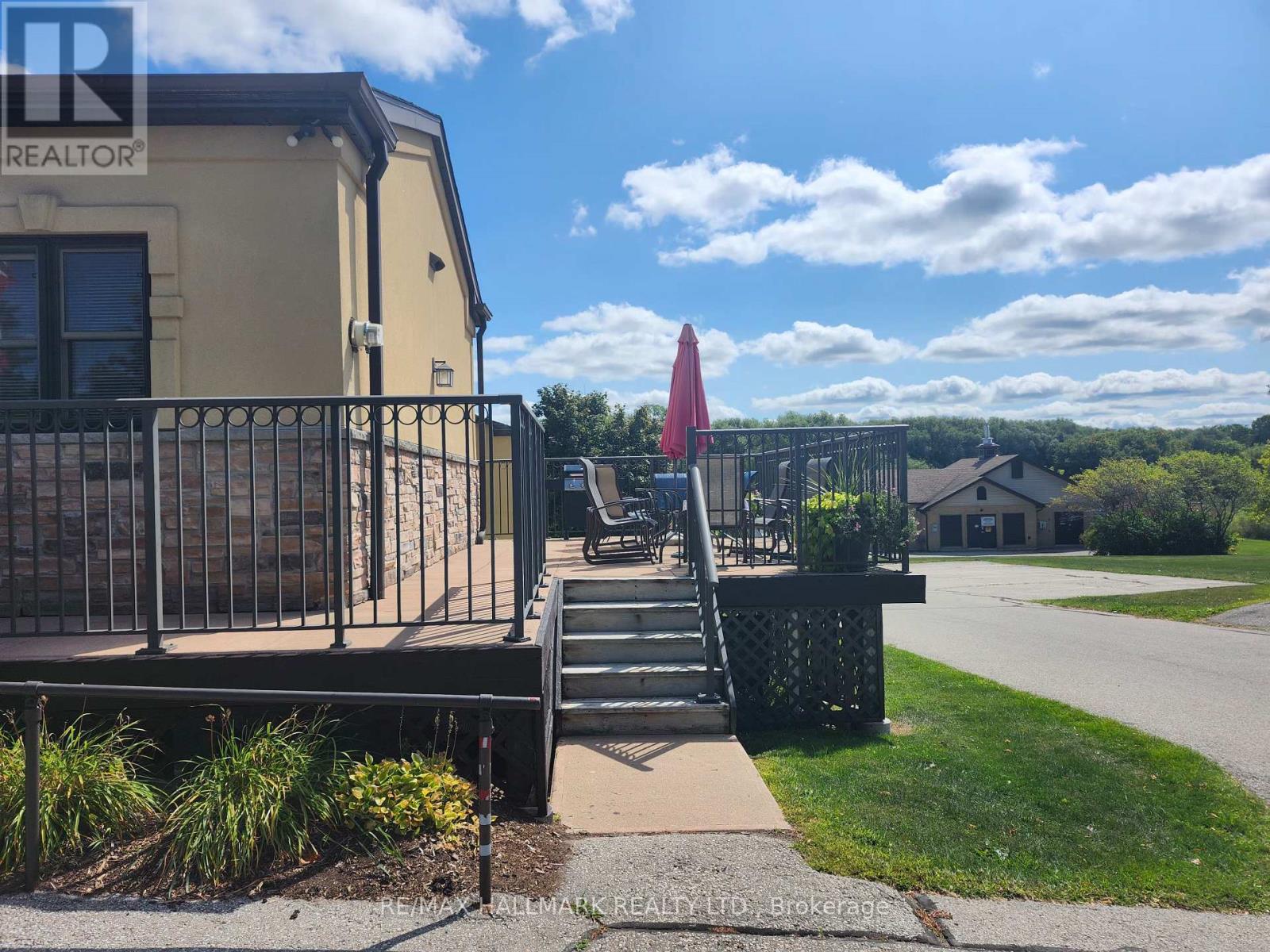 8 Greenfield Place, Wilmot, Ontario  N3A 2G6 - Photo 37 - X12400801