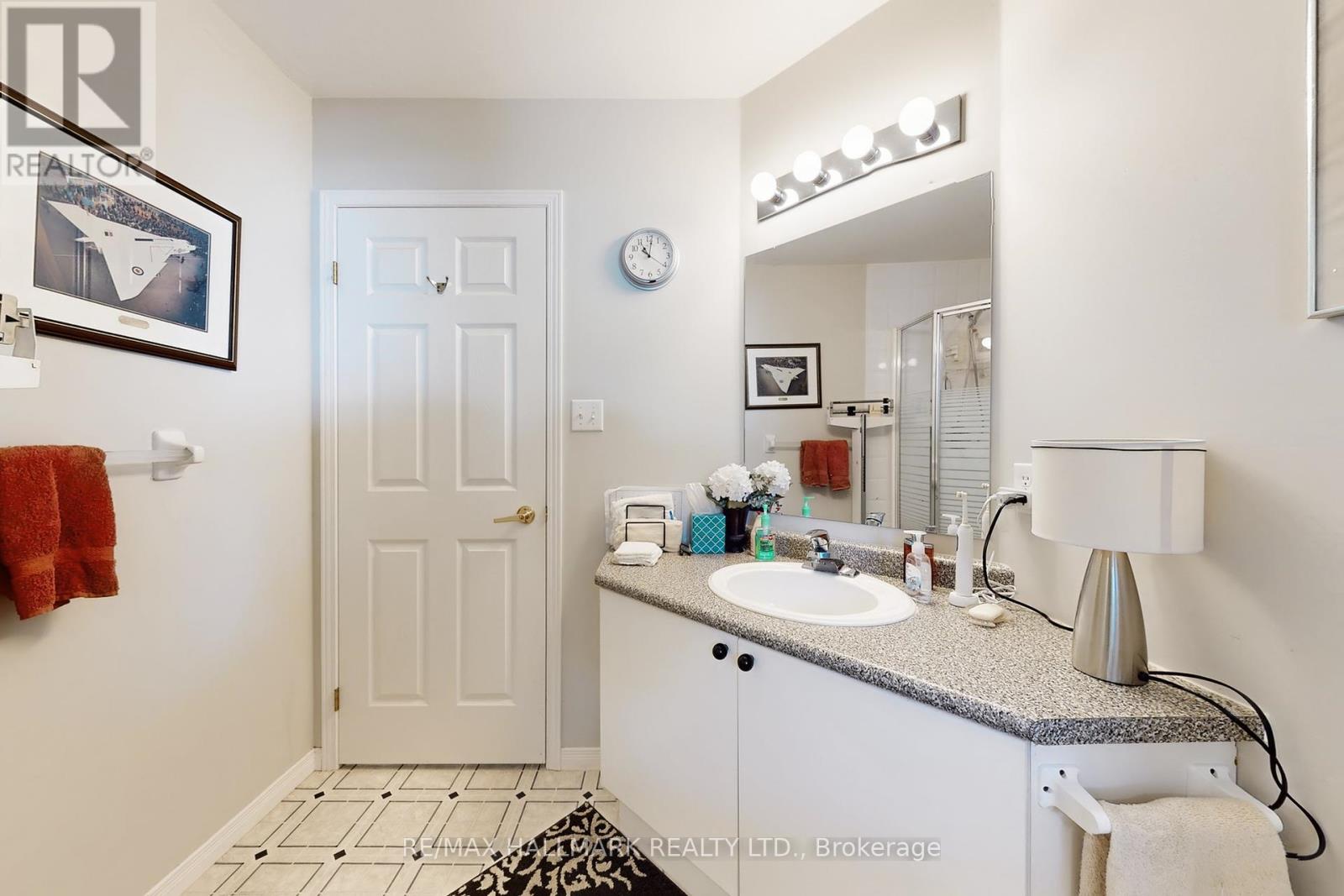 8 Greenfield Place, Wilmot, Ontario  N3A 2G6 - Photo 20 - X12400801