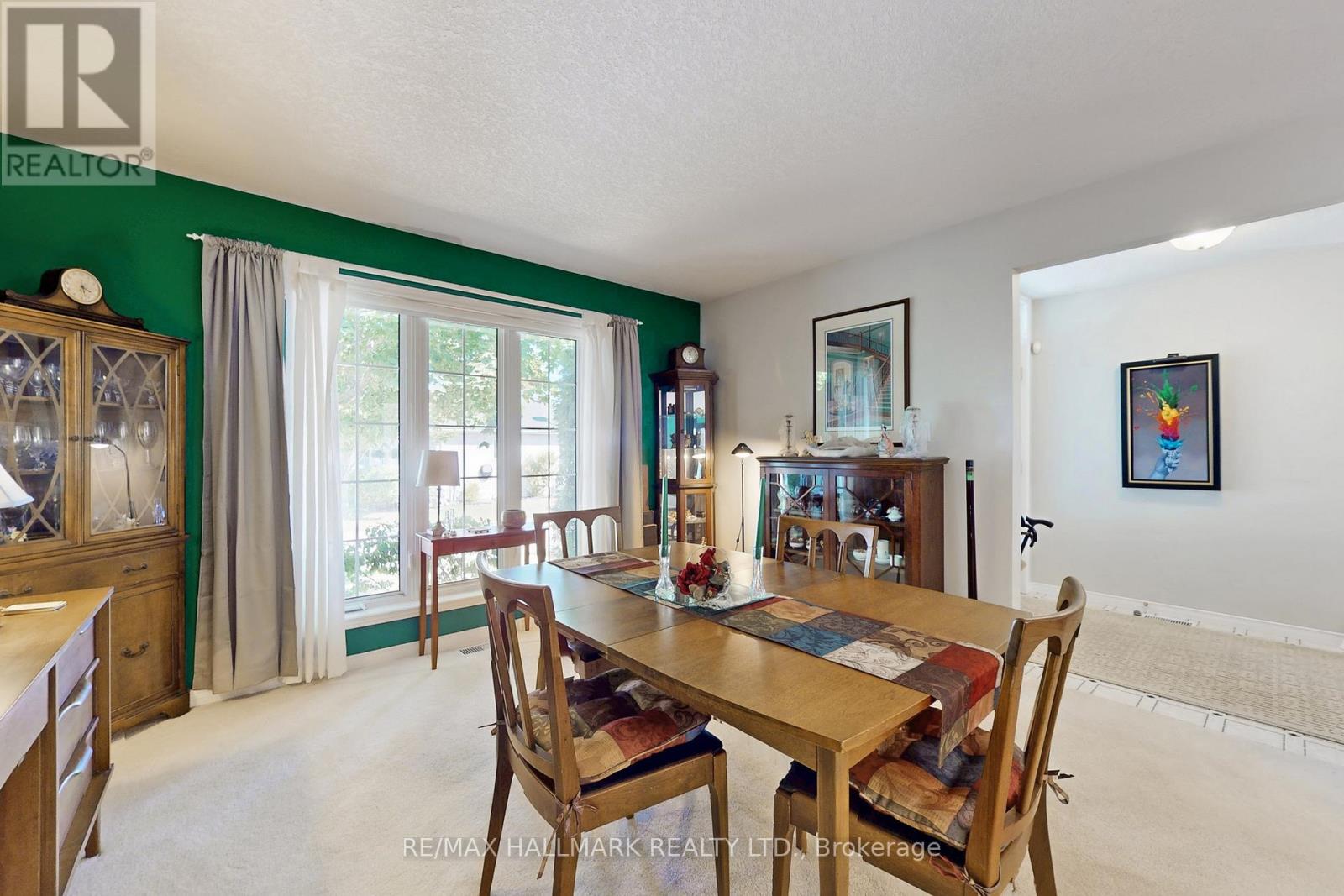 8 Greenfield Place, Wilmot, Ontario  N3A 2G6 - Photo 5 - X12400801