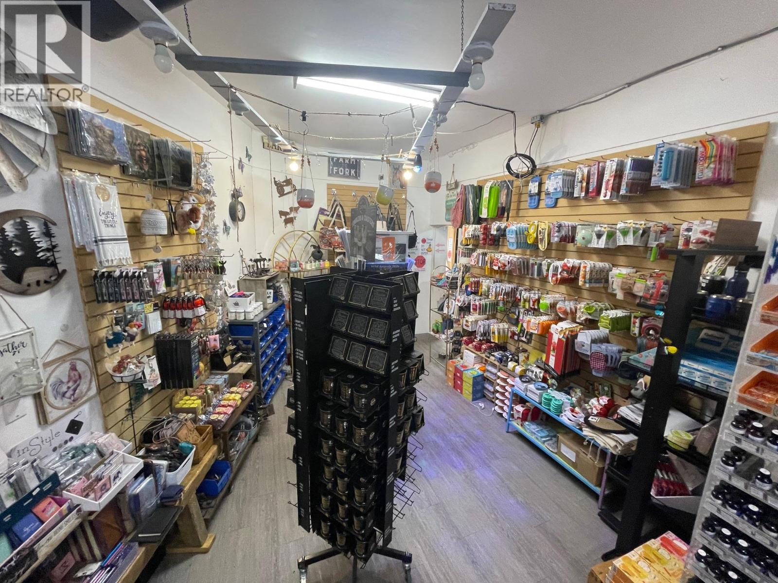 283 Market Avenue, Grand Forks, British Columbia  V0H 1H0 - Photo 18 - 10362472