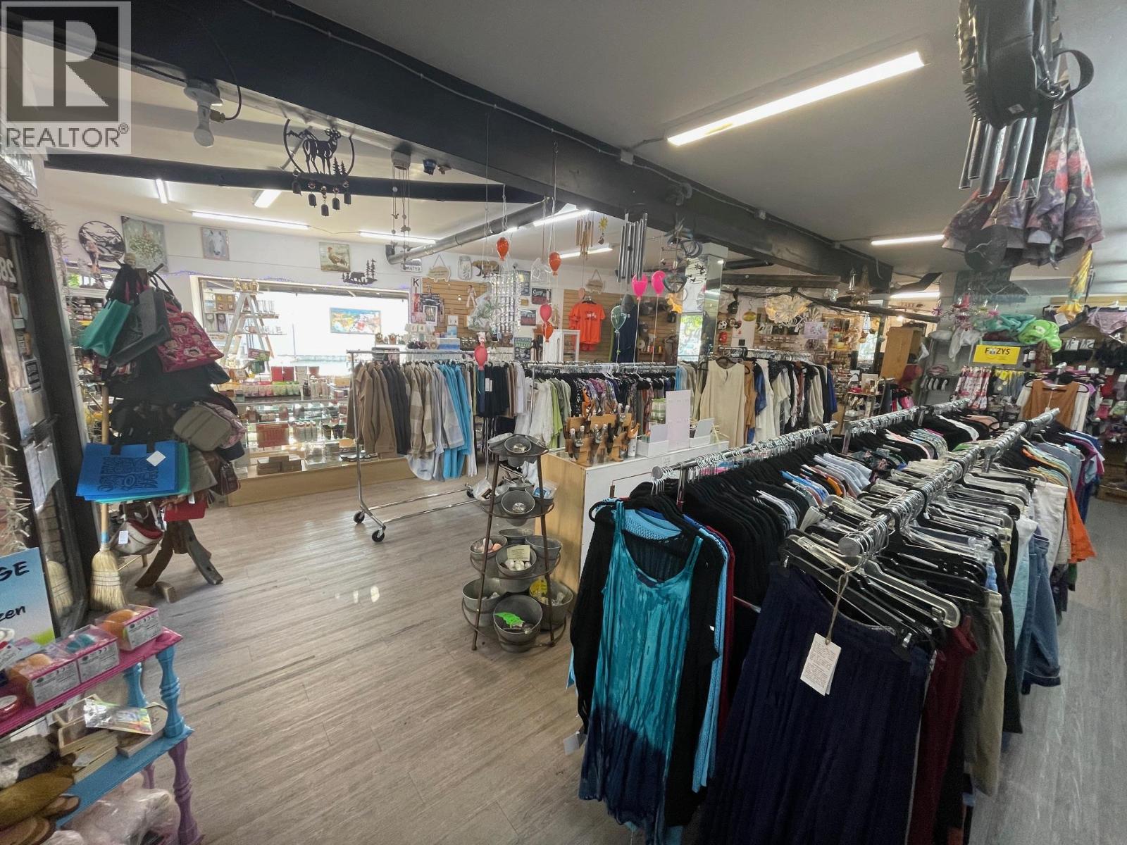 283 Market Avenue, Grand Forks, British Columbia  V0H 1H0 - Photo 10 - 10362472