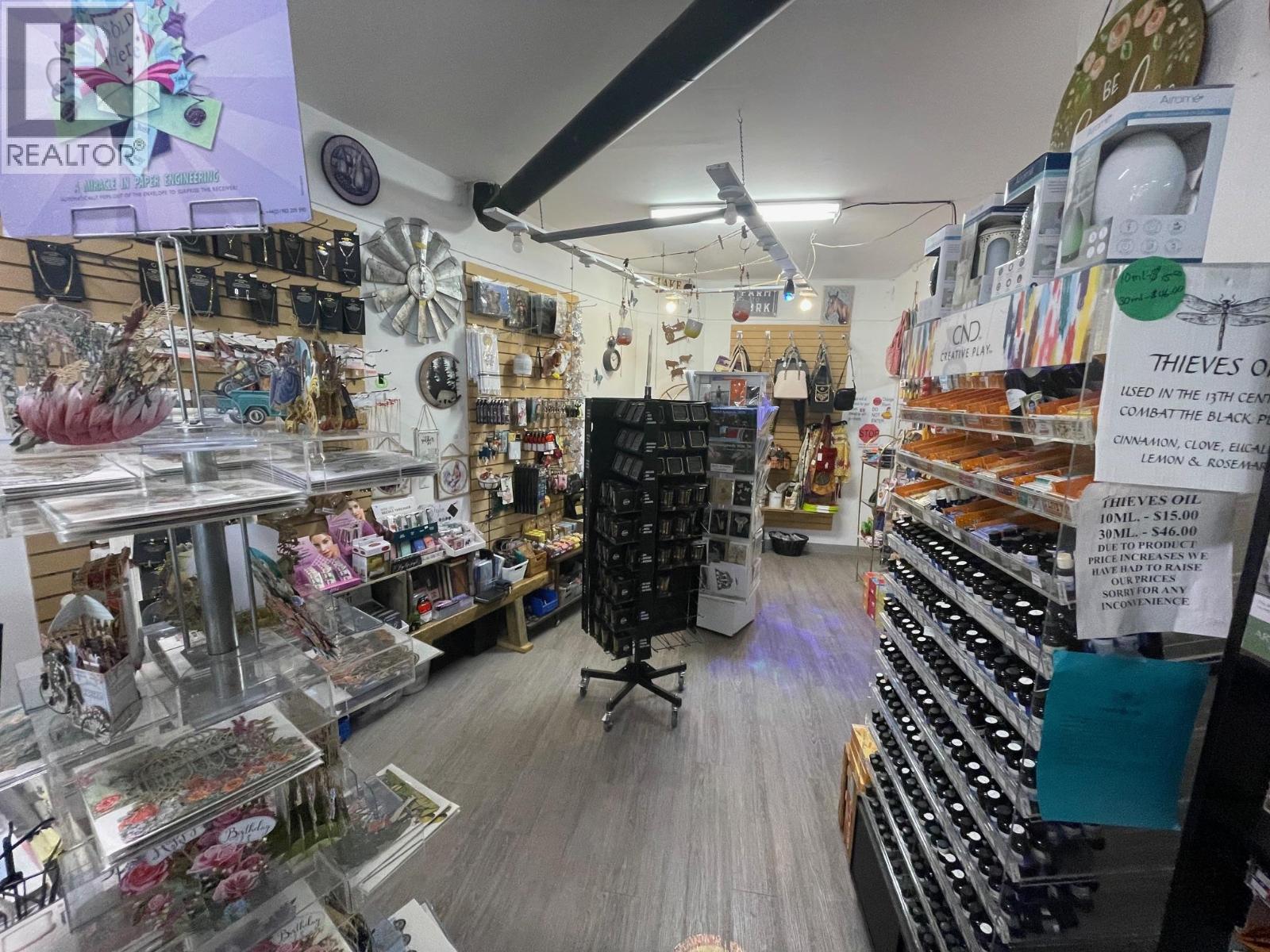 283 Market Avenue, Grand Forks, British Columbia  V0H 1H0 - Photo 17 - 10362472