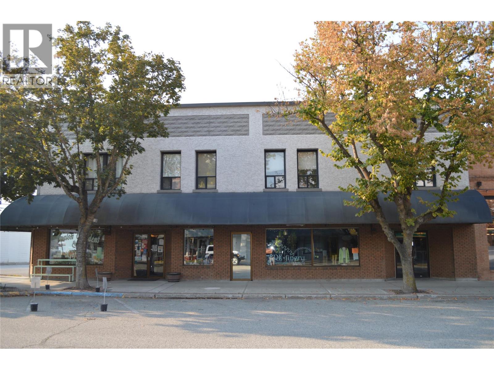 283 Market Avenue, Grand Forks, British Columbia  V0H 1H0 - Photo 2 - 10362472