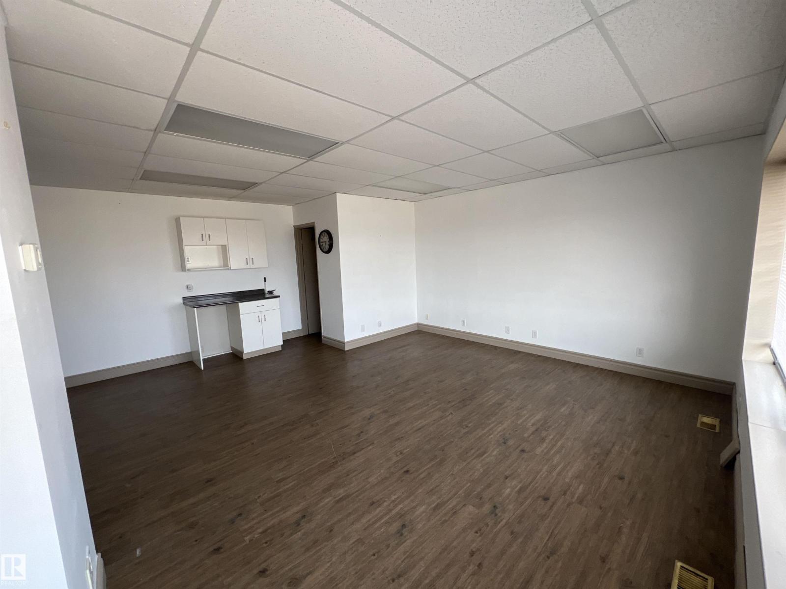#4 104 South Ave Av, Spruce Grove, Alberta  T7X 3A3 - Photo 2 - E4457861
