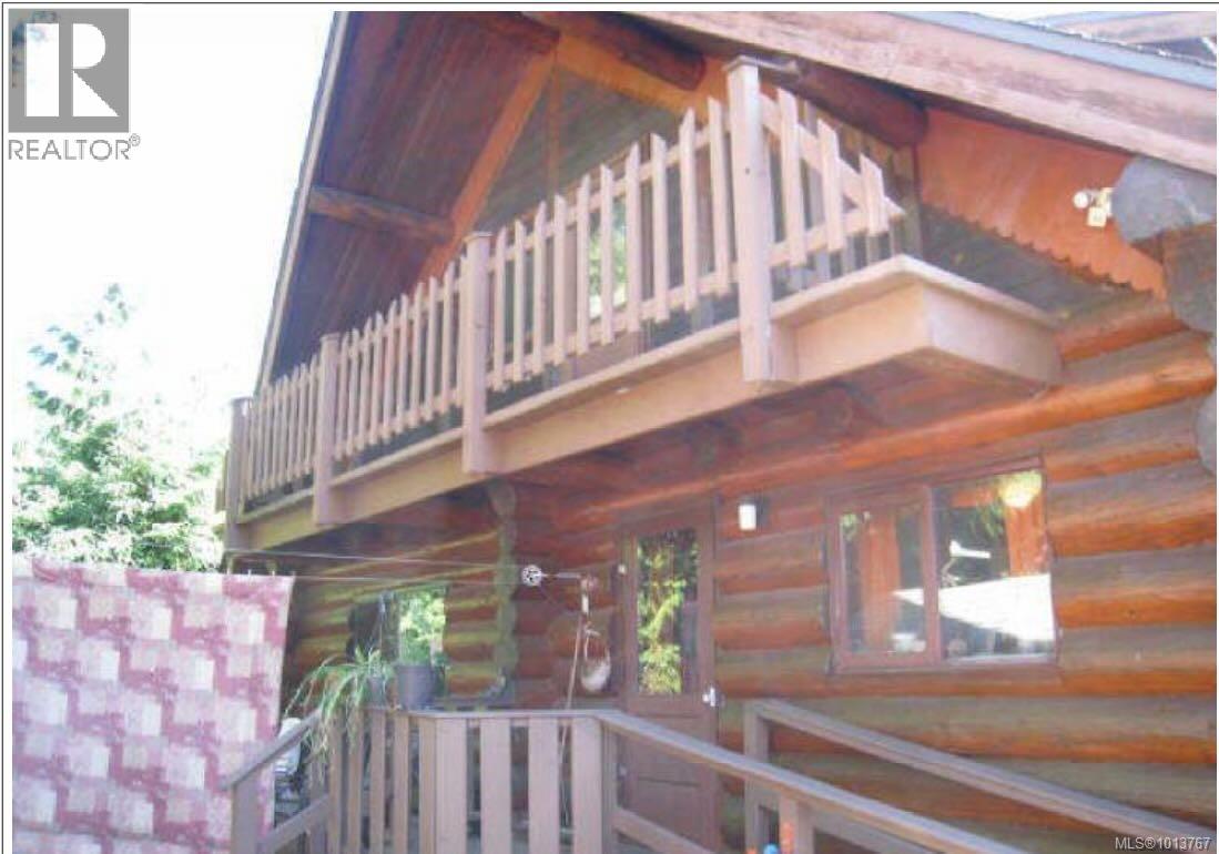 3337 Egremont Rd, Cumberland, British Columbia