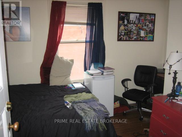 202 Sydenham Street, London East, Ontario  N6A 1W3 - Photo 16 - X12404619