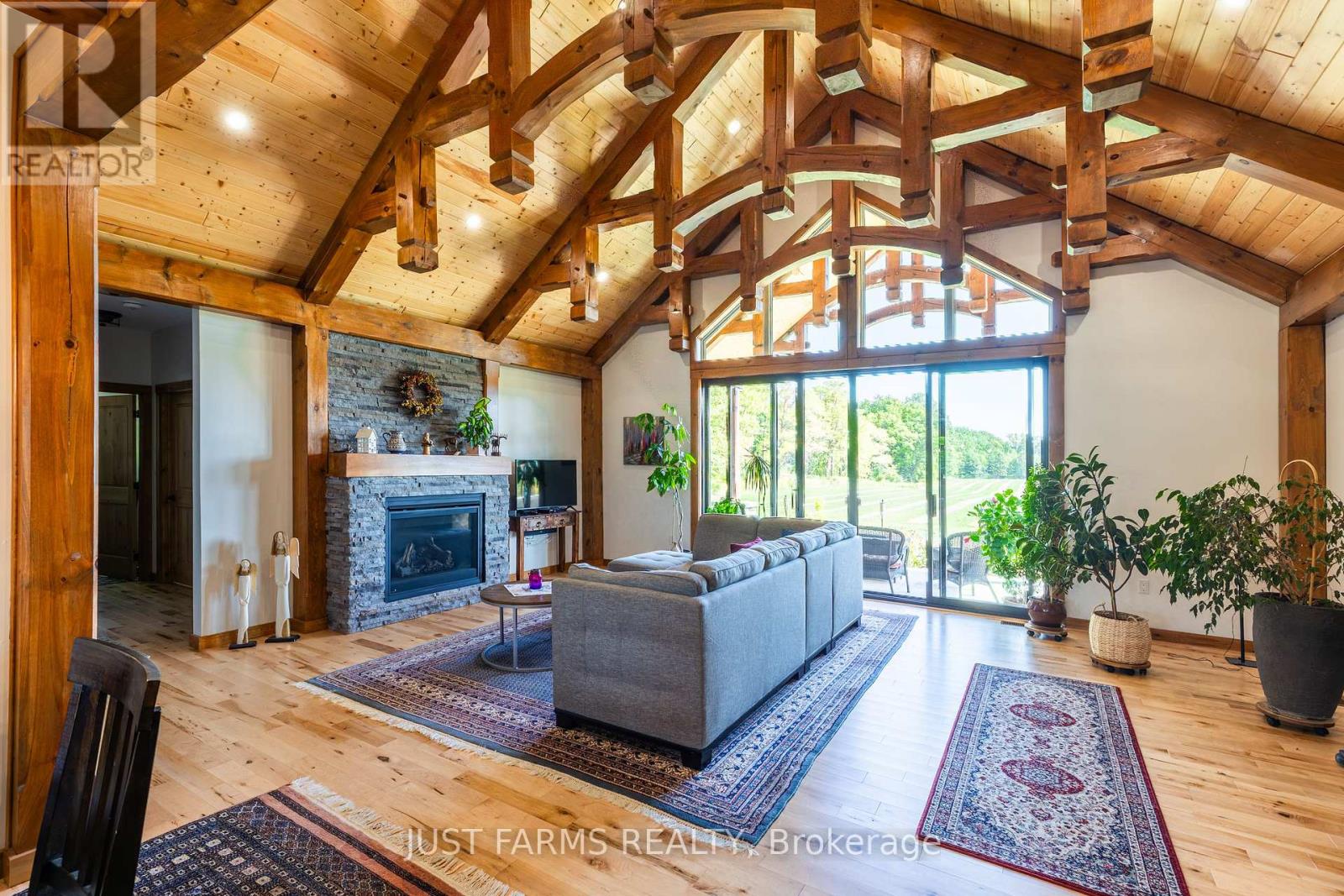 22889 Talbot Line, West Elgin, Ontario  N0L 2C0 - Photo 18 - X12404703