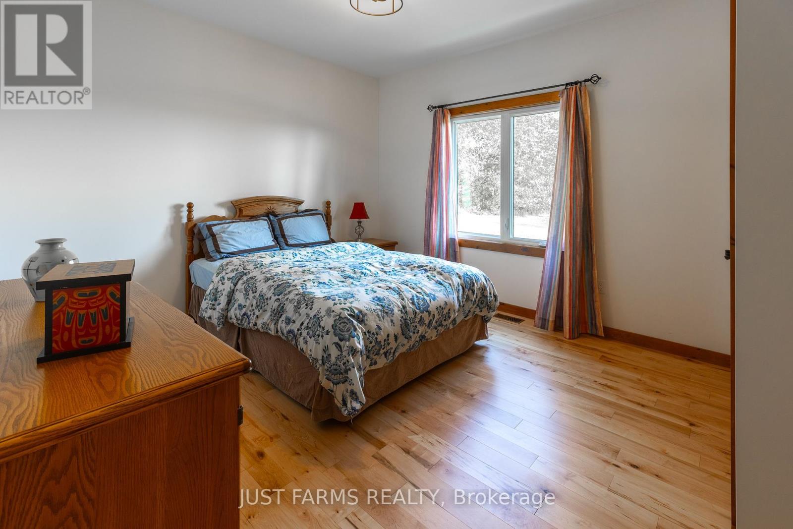 22889 Talbot Line, West Elgin, Ontario  N0L 2C0 - Photo 29 - X12404703