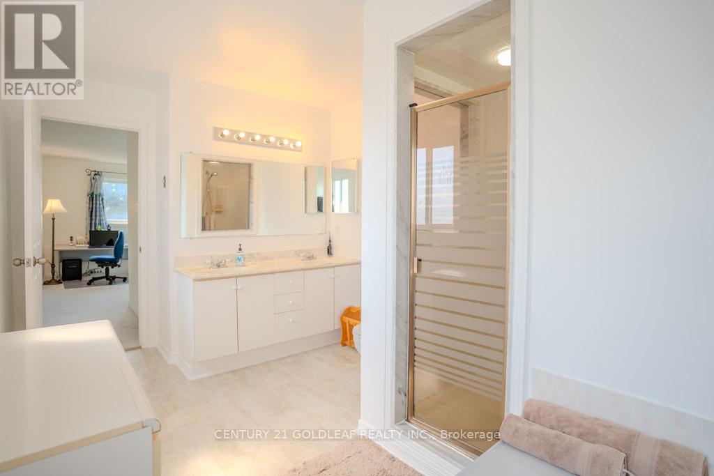 612 Chenier Way, Ottawa, Ontario  K4A 1R1 - Photo 27 - X12404598