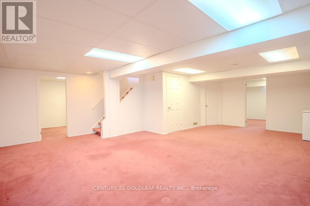 612 Chenier Way, Ottawa, Ontario  K4A 1R1 - Photo 37 - X12404598